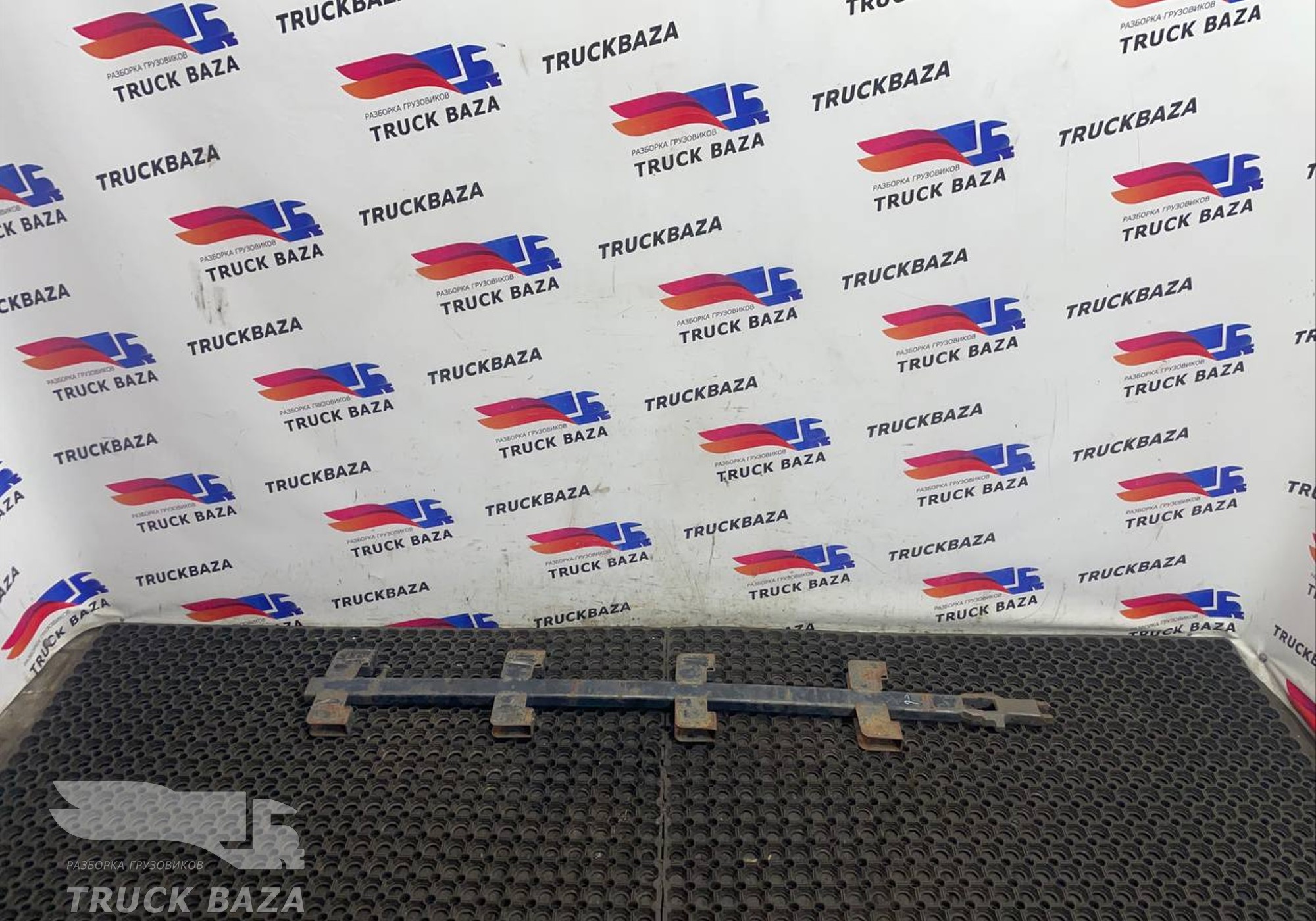 577076 Стойка средняя полуприцепа для Полуприцепы Koegel