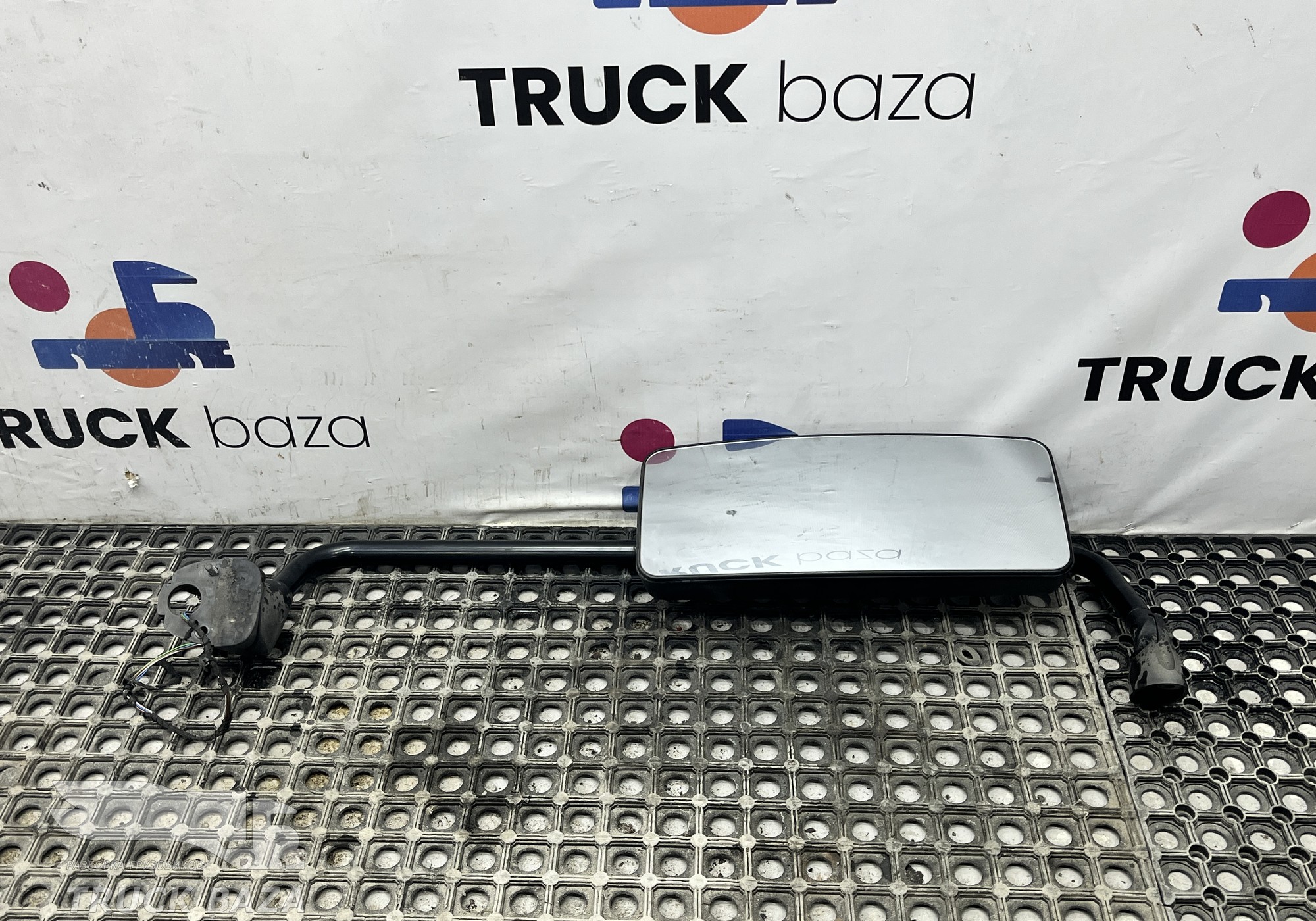 0008109416 Зеркало заднего вида боковое правое