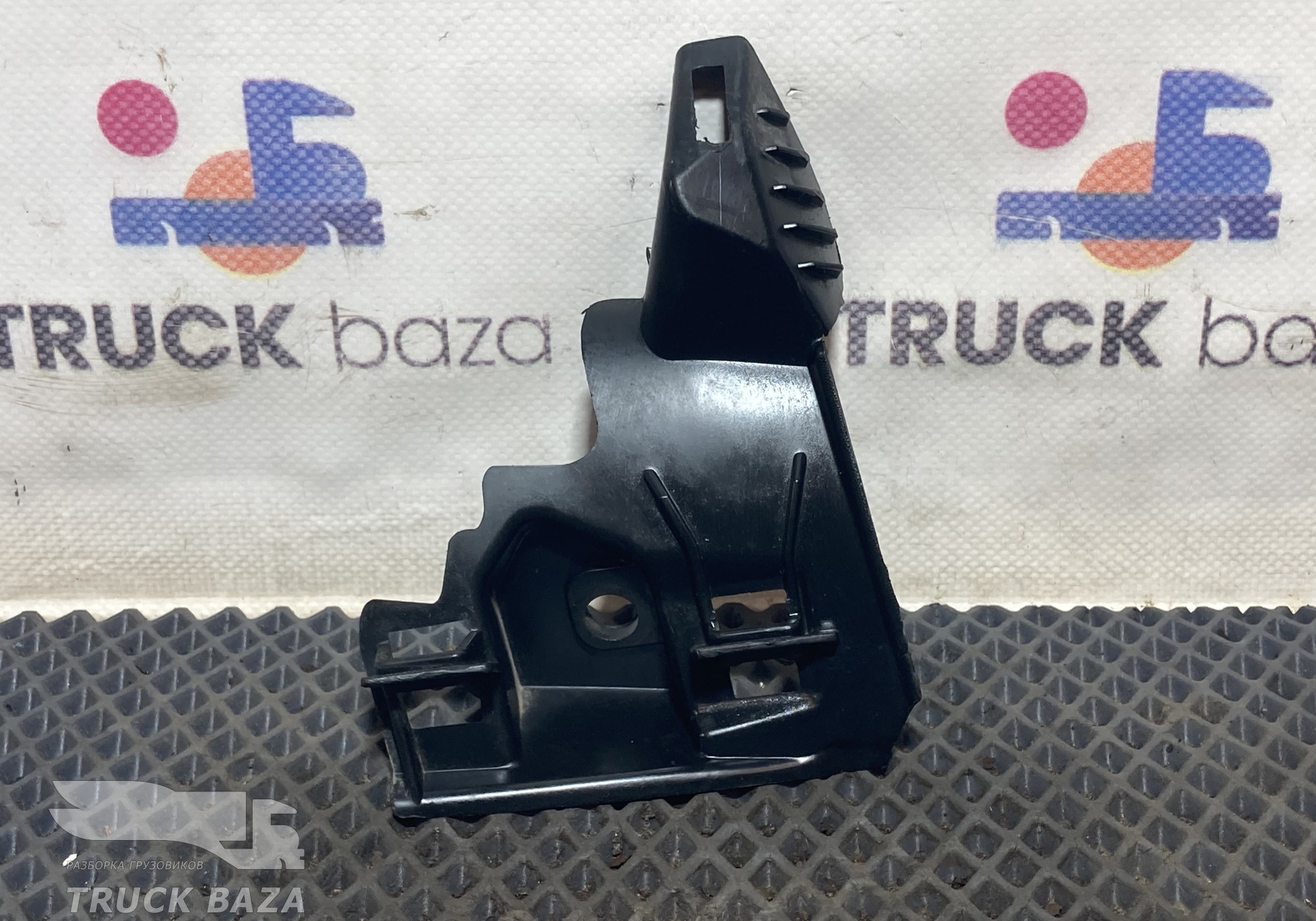 Кронштейн кабины для Renault T (с 2013)