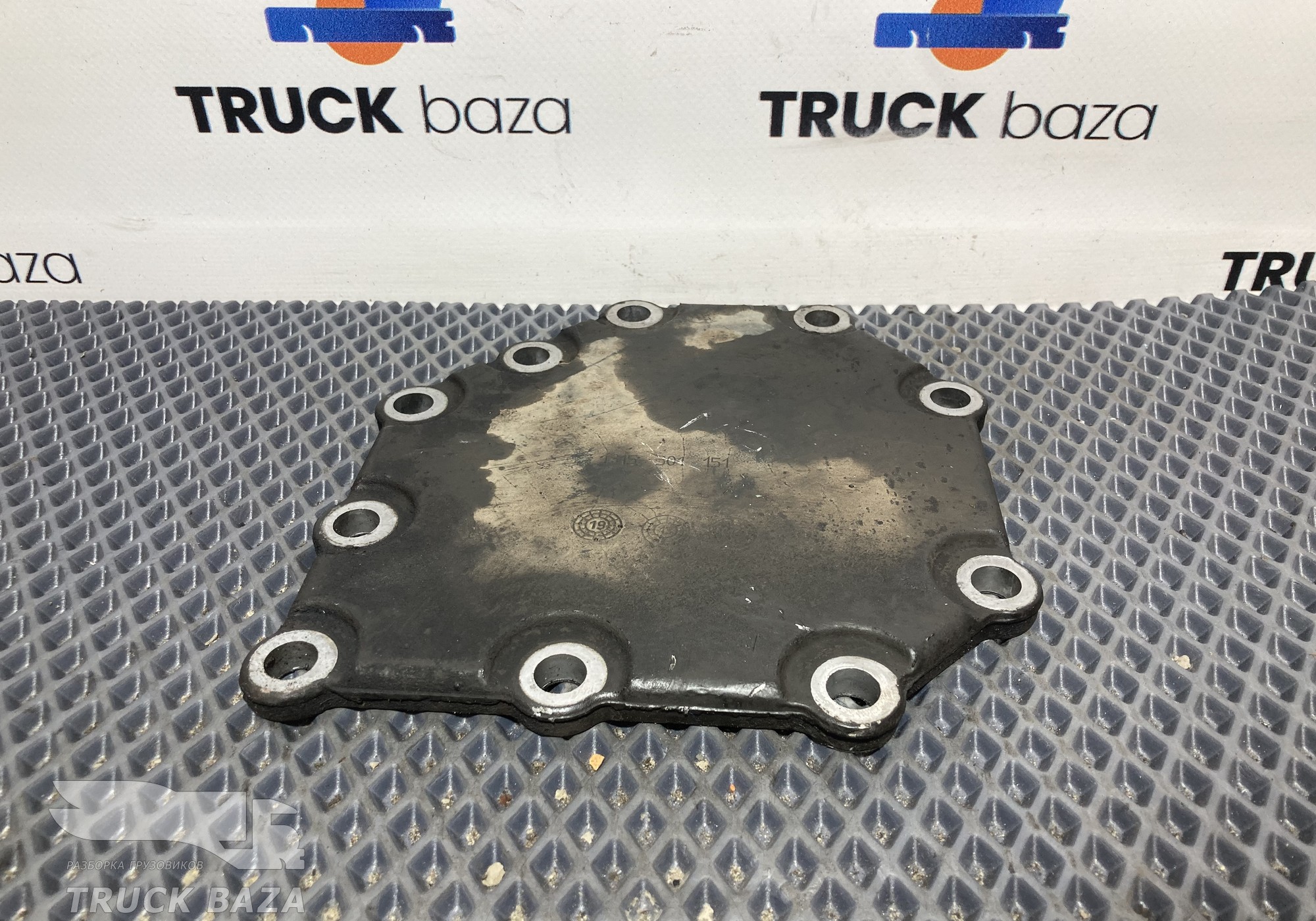 1315301151 Крышка КПП для Daf XF105 (с 2005)