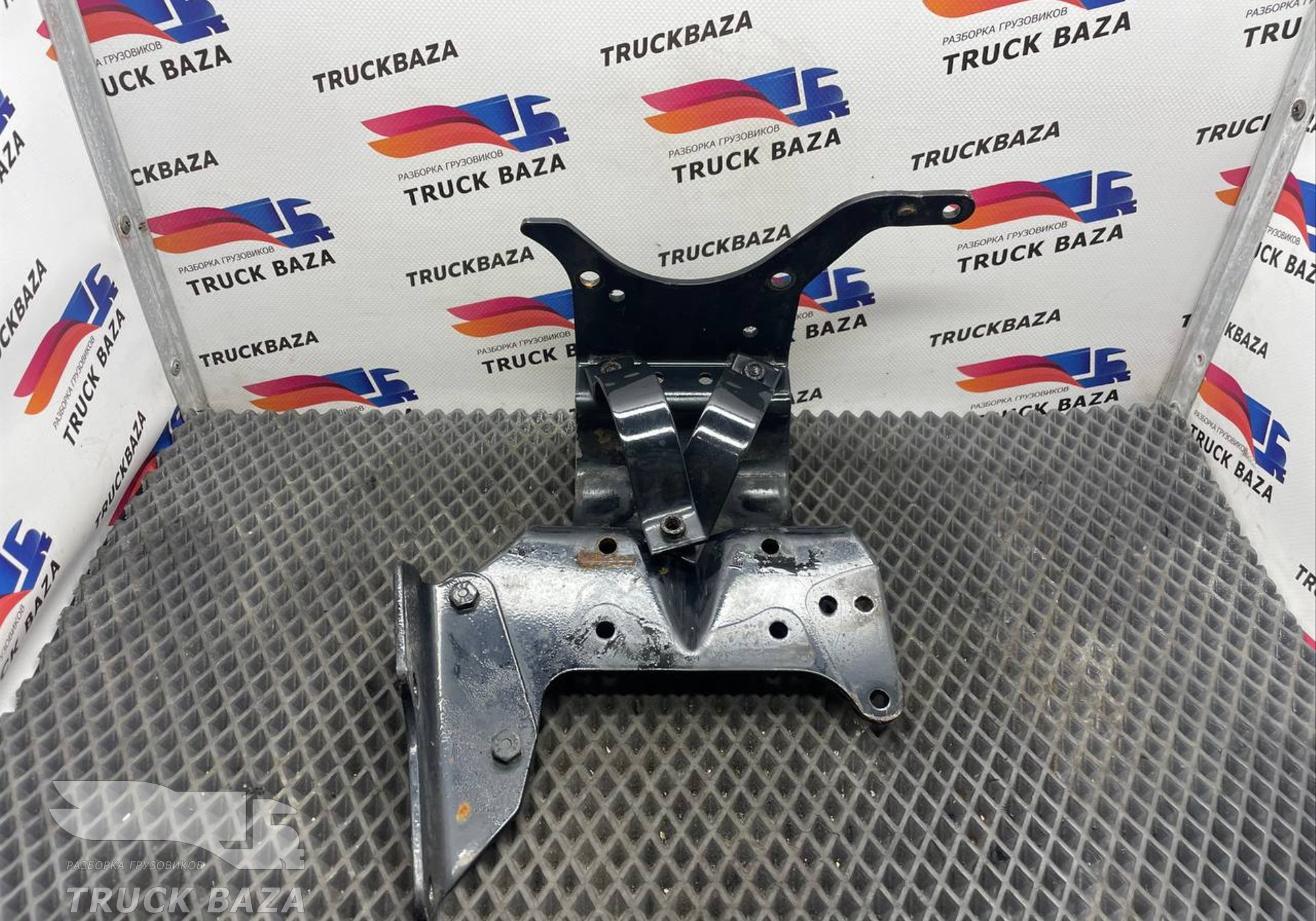 81517150416 Кронштейн модулятора для Man TGX TG3 (с 2020)