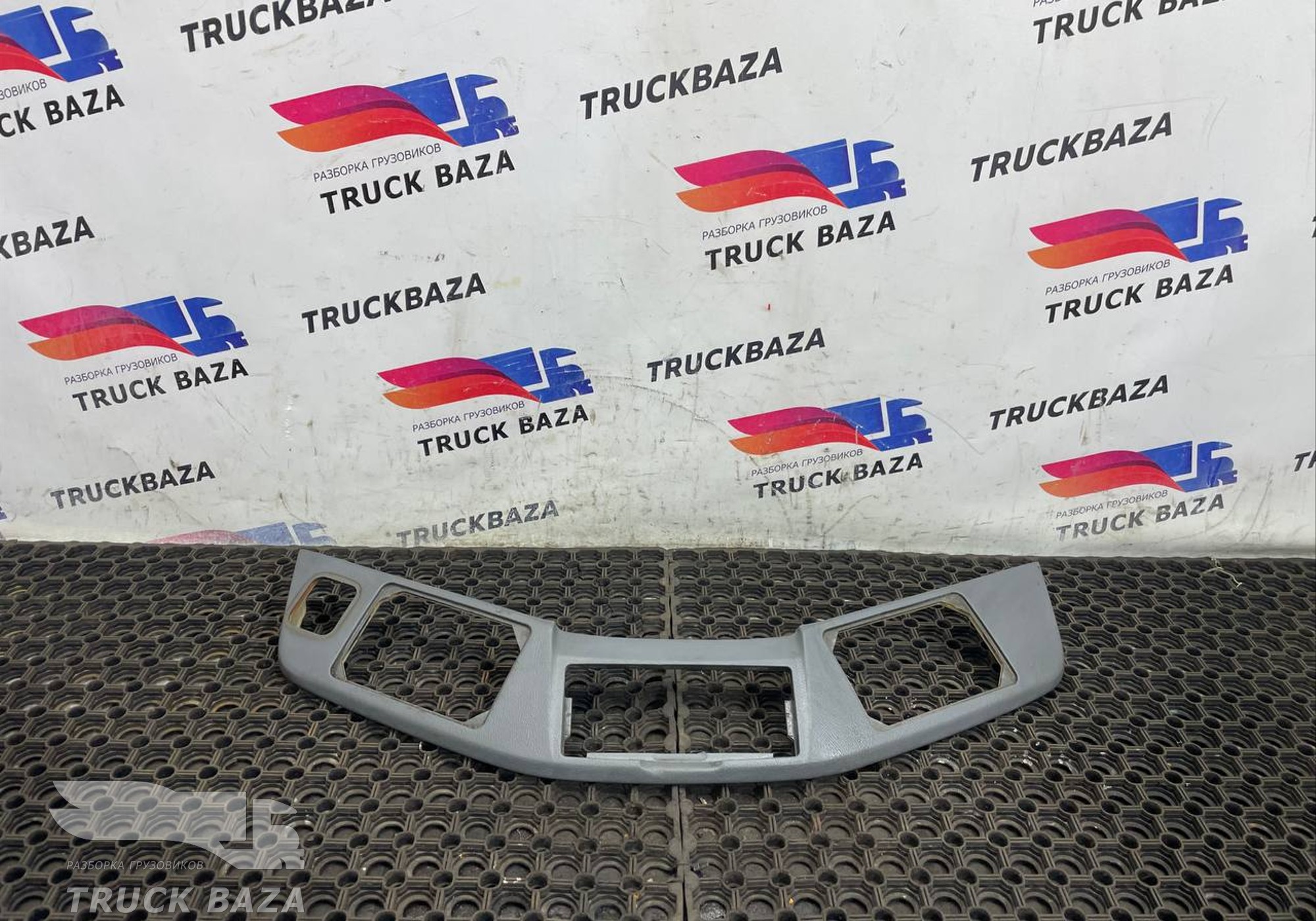 9436801980 Накладка на торпедо для Mercedes-Benz Actros MP3 (с 2008)