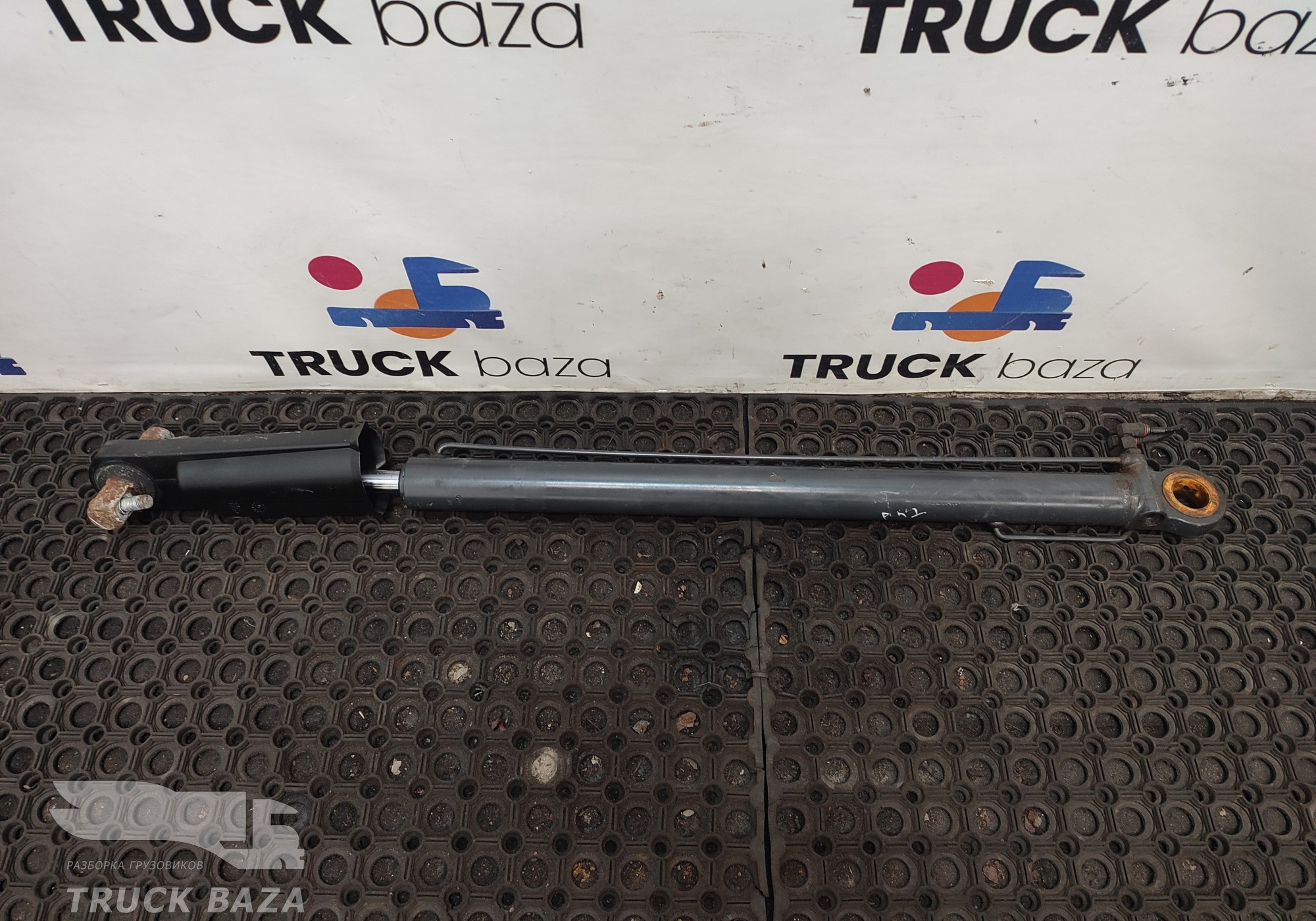 0035530205 Цилиндр подъема кабины для Mercedes-Benz Actros New Actros MP4 (с 2011)