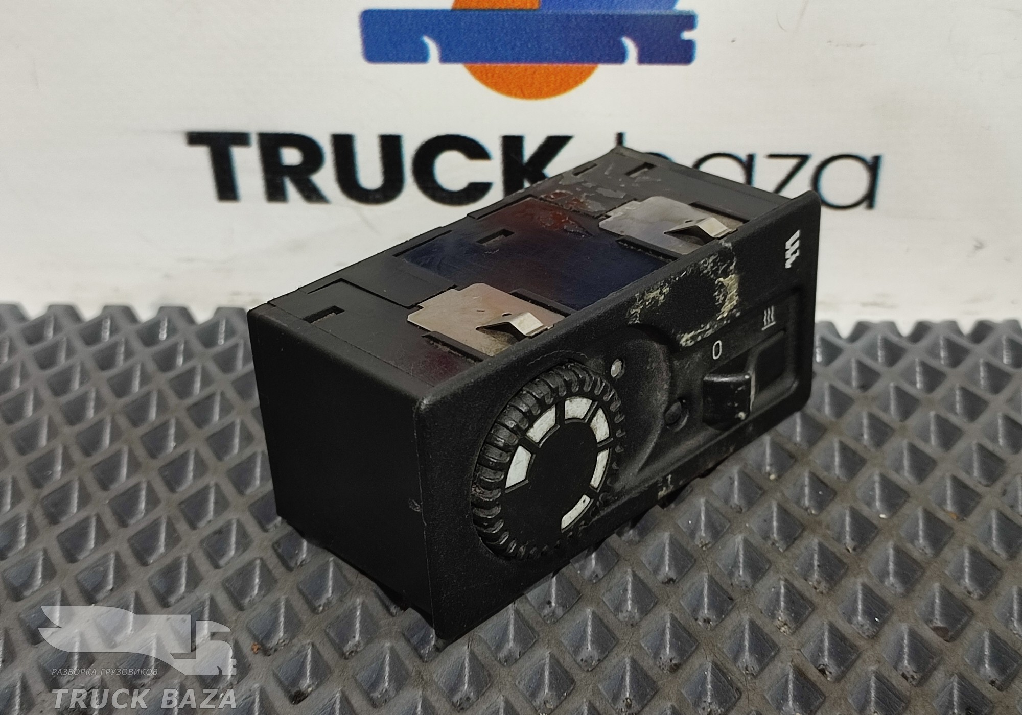 1355068 Пульт управления автономным отопителем