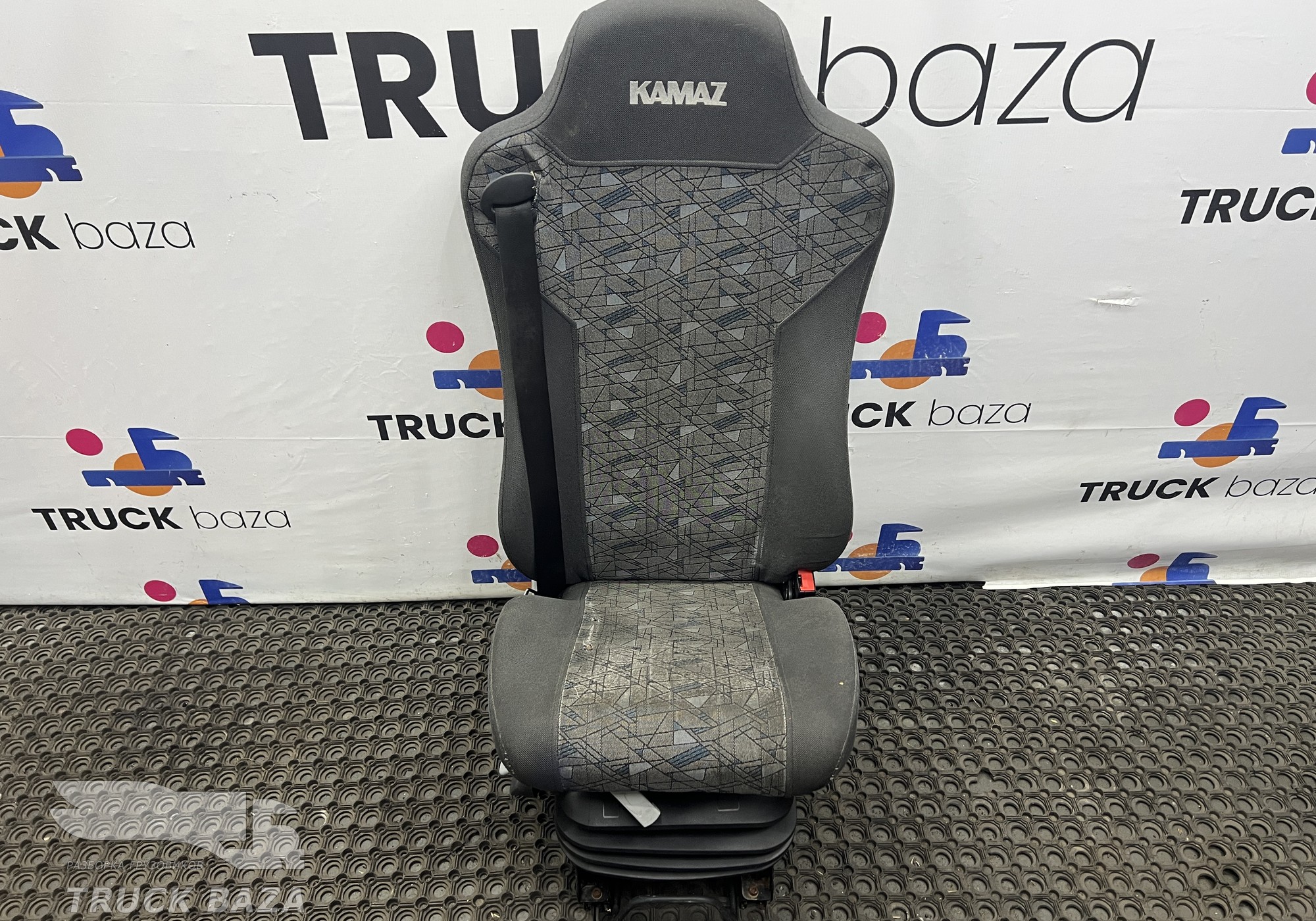 45104680003131 Сиденье пассажирское механическое для КАМАЗ 5490 (с 2013)