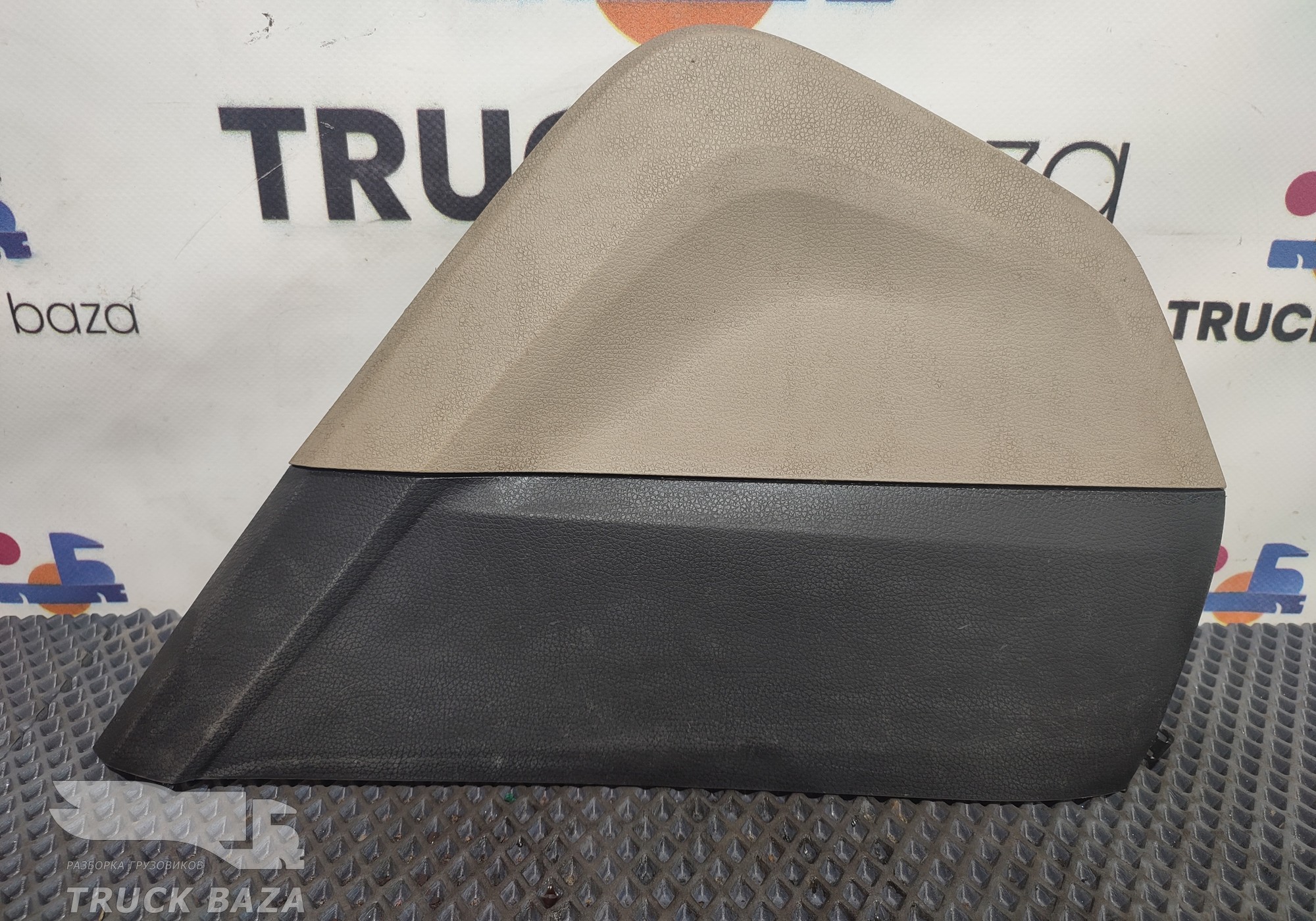 81617016814 Обшивка салона для Man TGX II (с 2012)