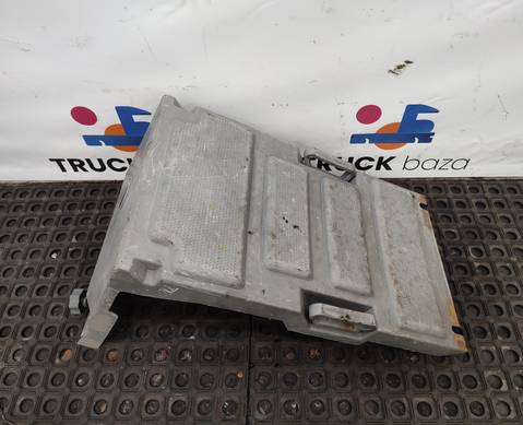 YZ900076000014 Крышка ящика АКБ для Sinotruk Sitrak C7H