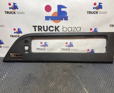 549018213030 Накладка верхней консоли правая для КАМАЗ 54901