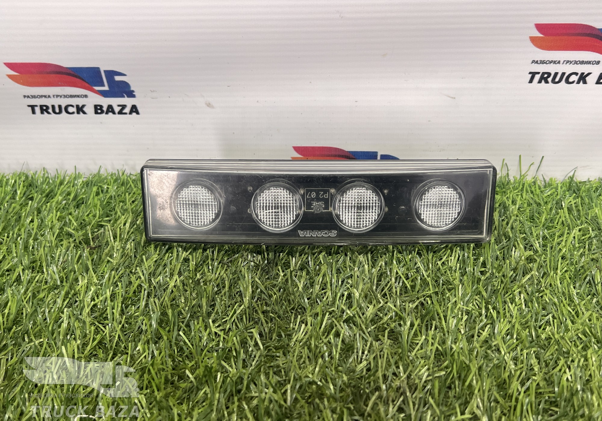 2035105 Габарит в козырек