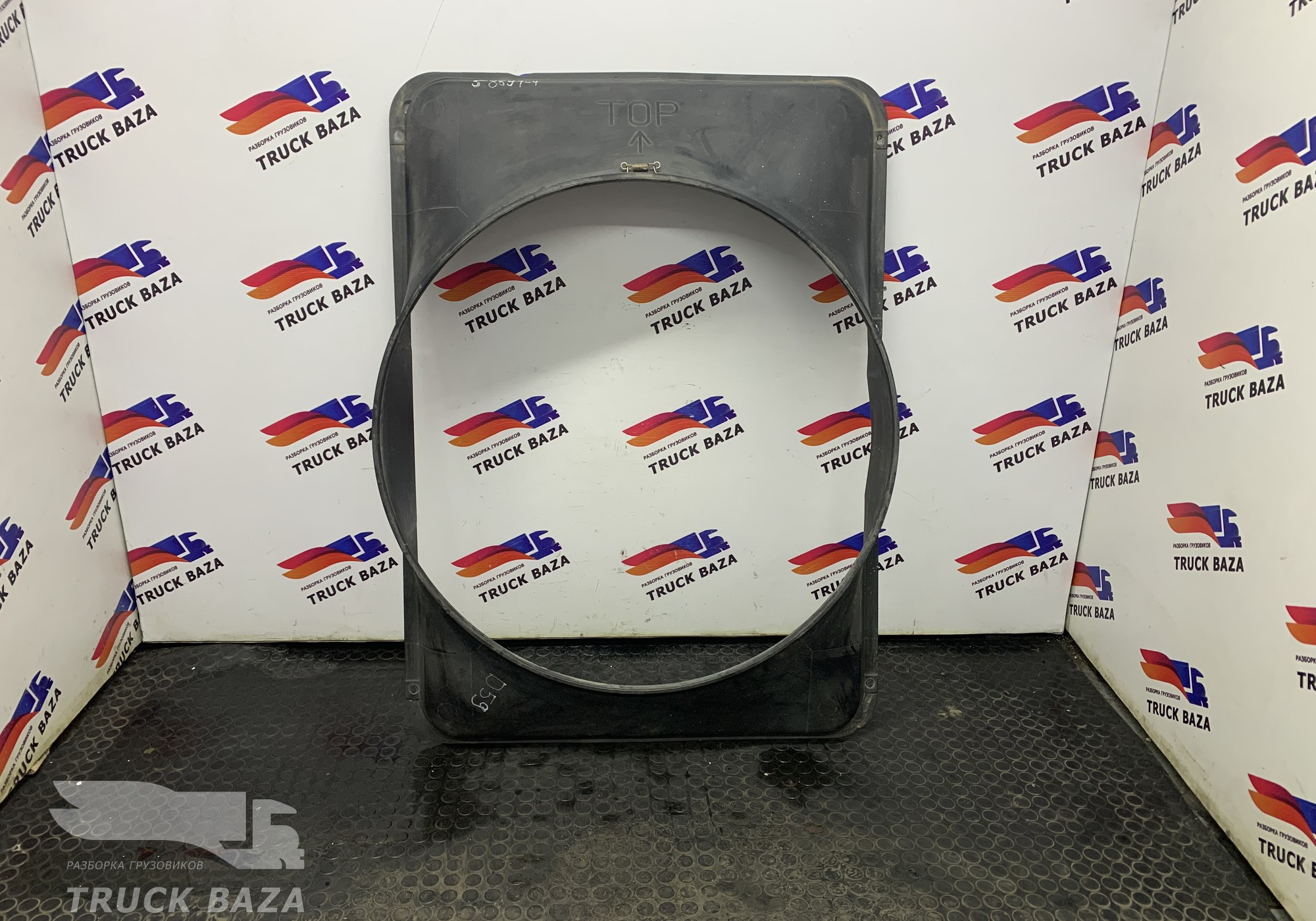 1692901 Диффузор вентилятора