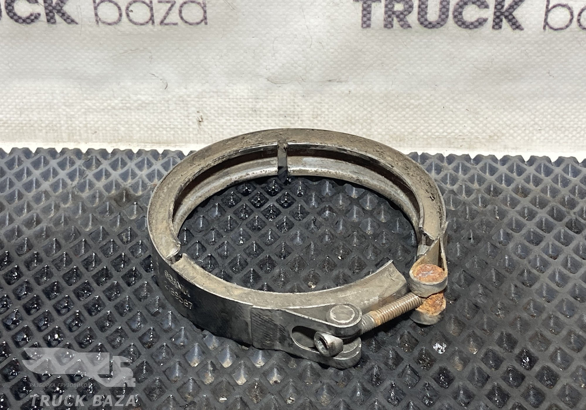 2189587 Хомут интеркулера