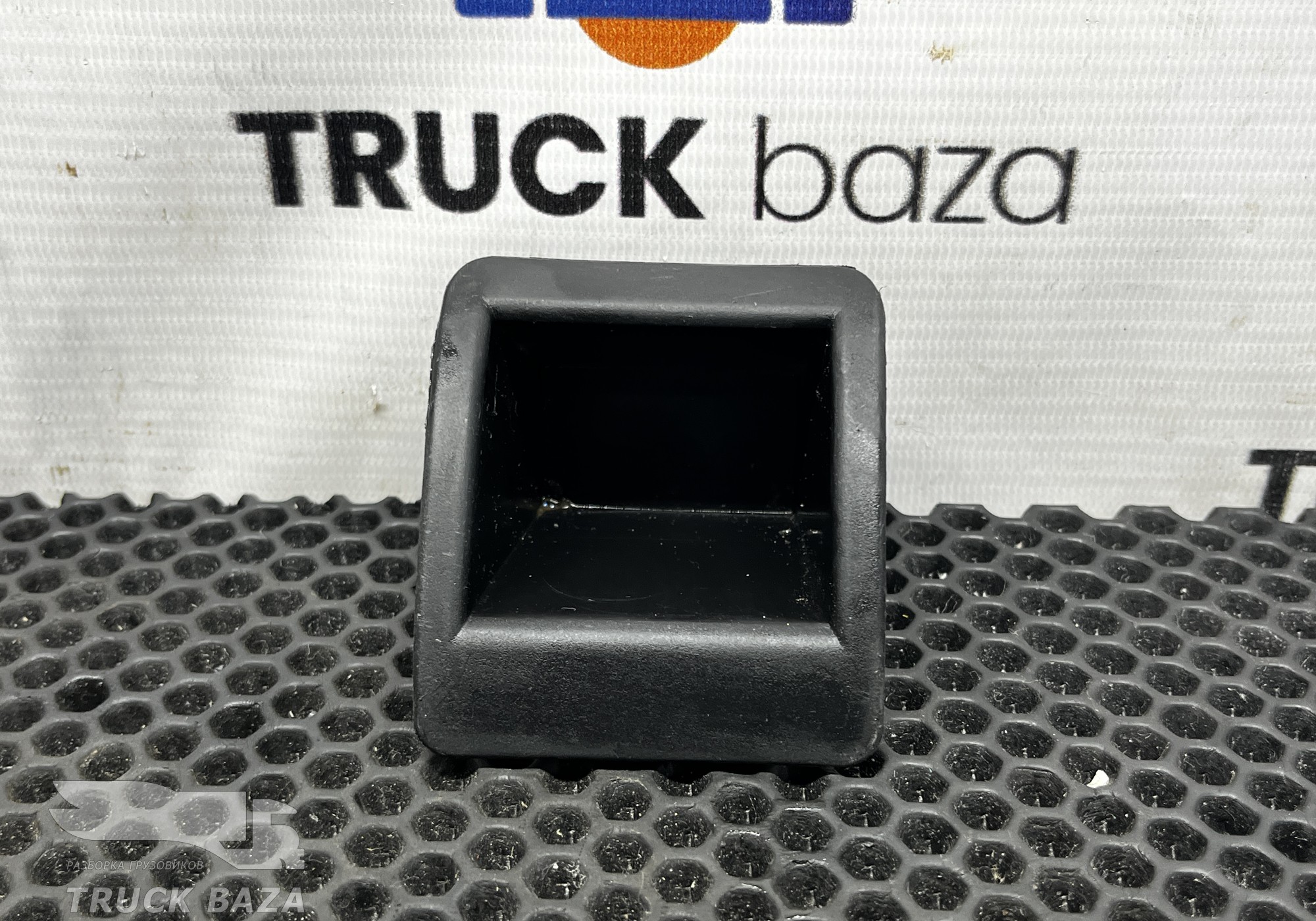 712W617010289 Бардачок для Sinotruk Howo T5G