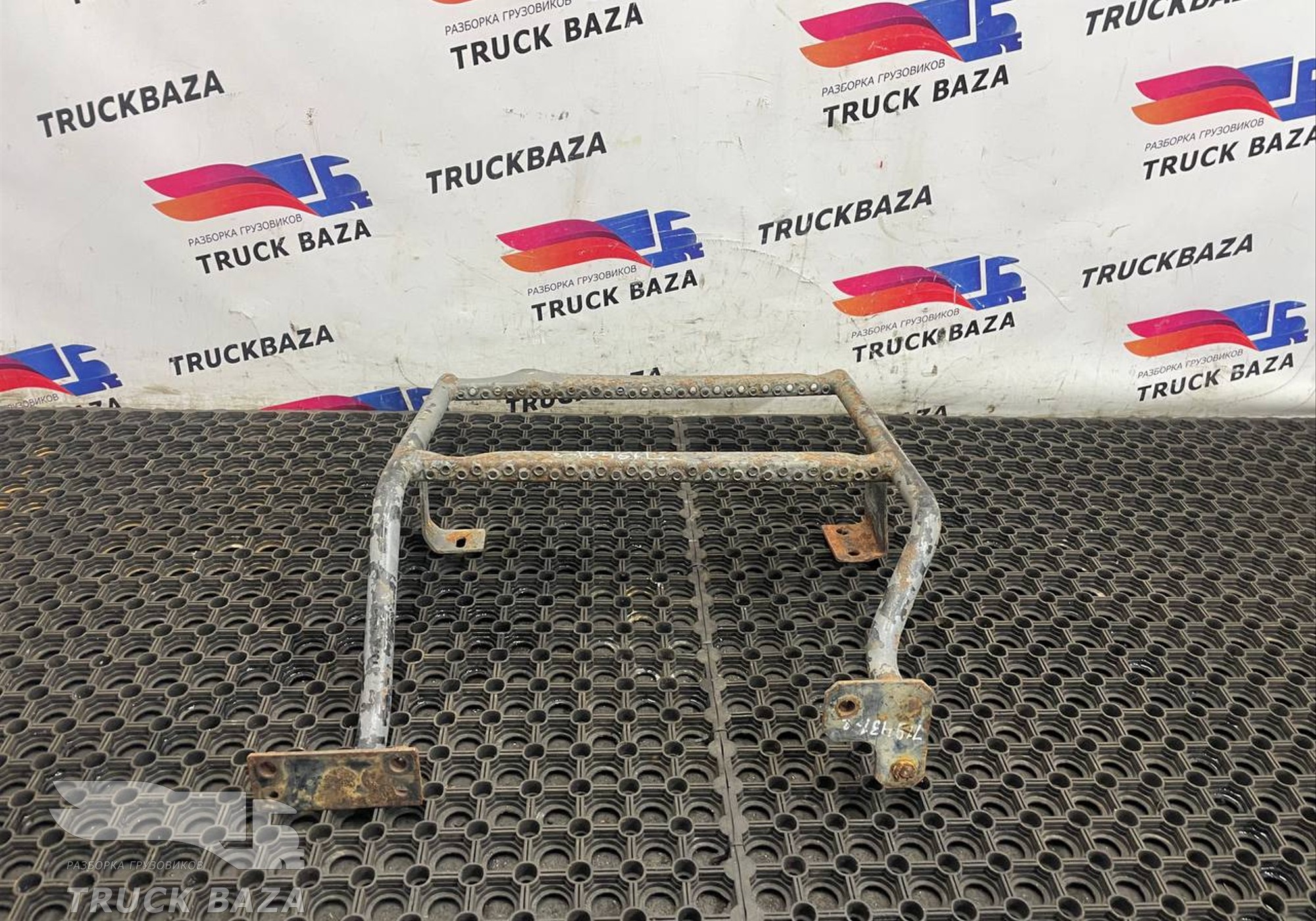 1689813 Лестница АКБ для Daf XF105 (с 2005)