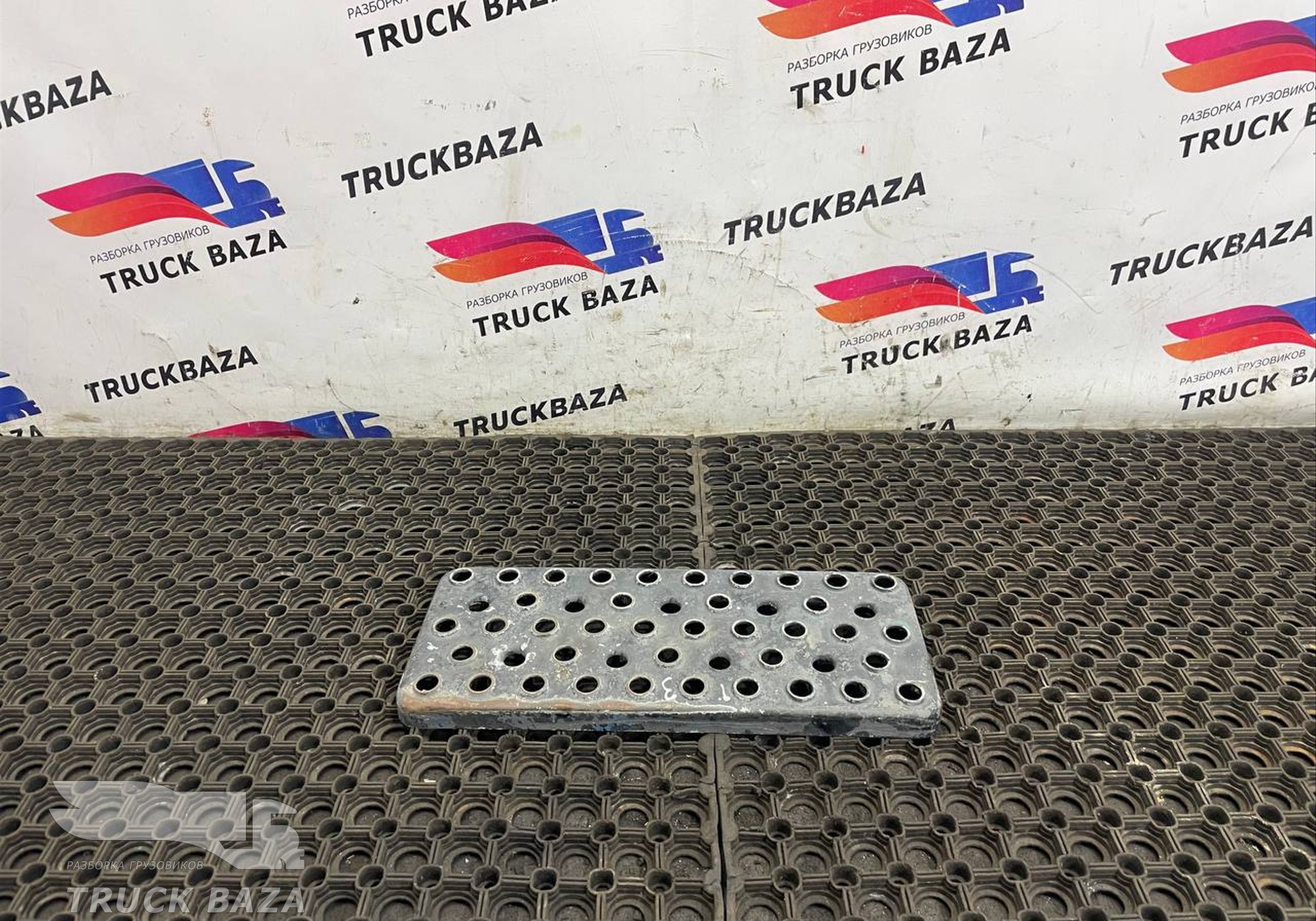 Подножка для Mercedes-Benz Неопознанная модель