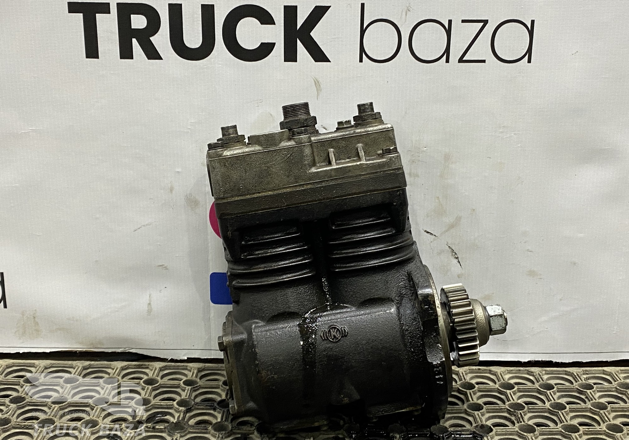 SEBO1545ES Компрессор воздушный 2-x цилиндровый