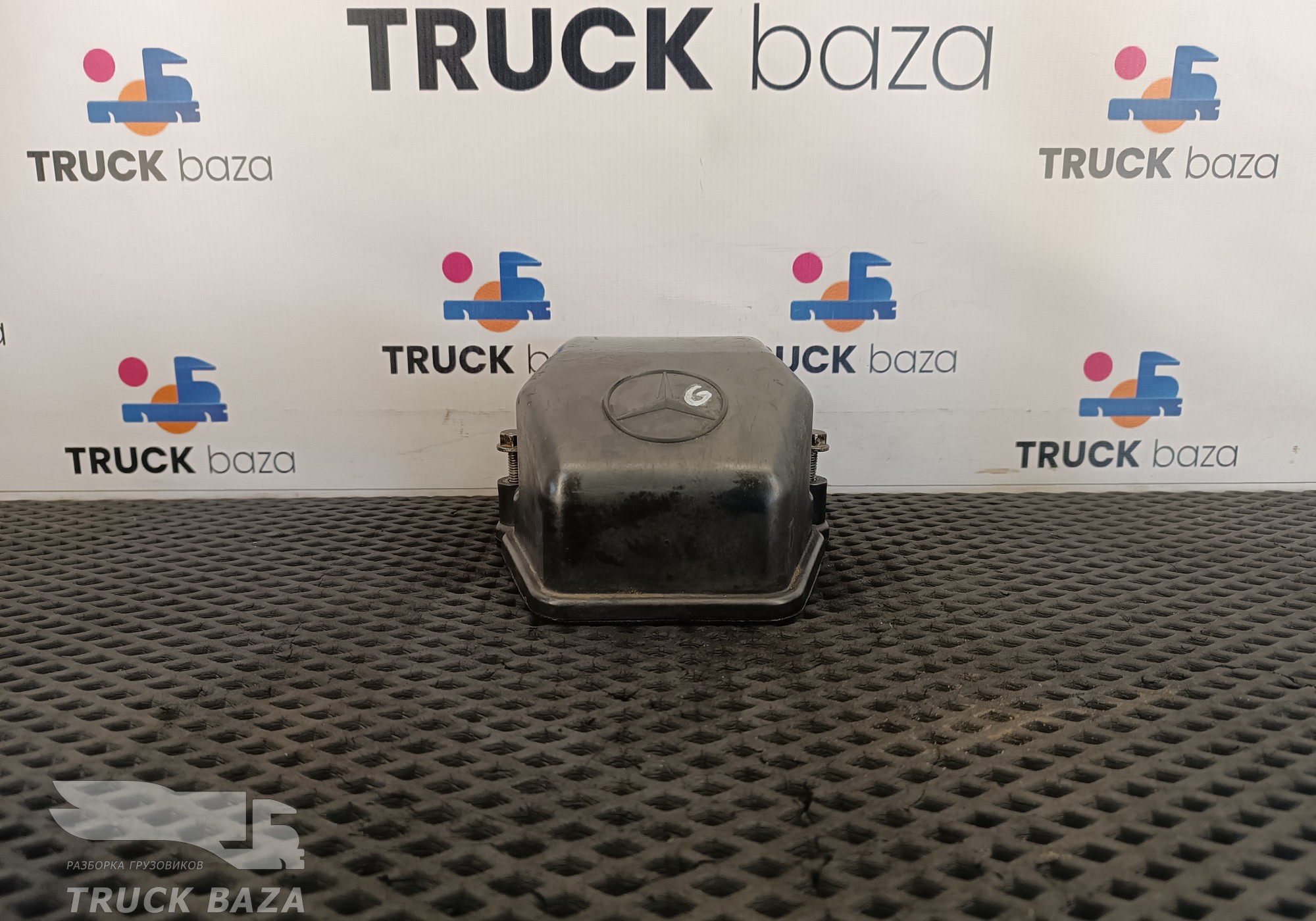 A4570100930 Крышка ГБЦ клапанная для Mercedes-Benz Axor II (с 2004 по 2010)