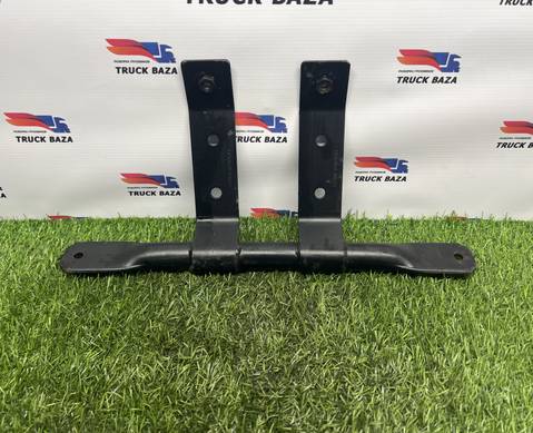 549018403547 Кронштейн подножки для КАМАЗ 54901