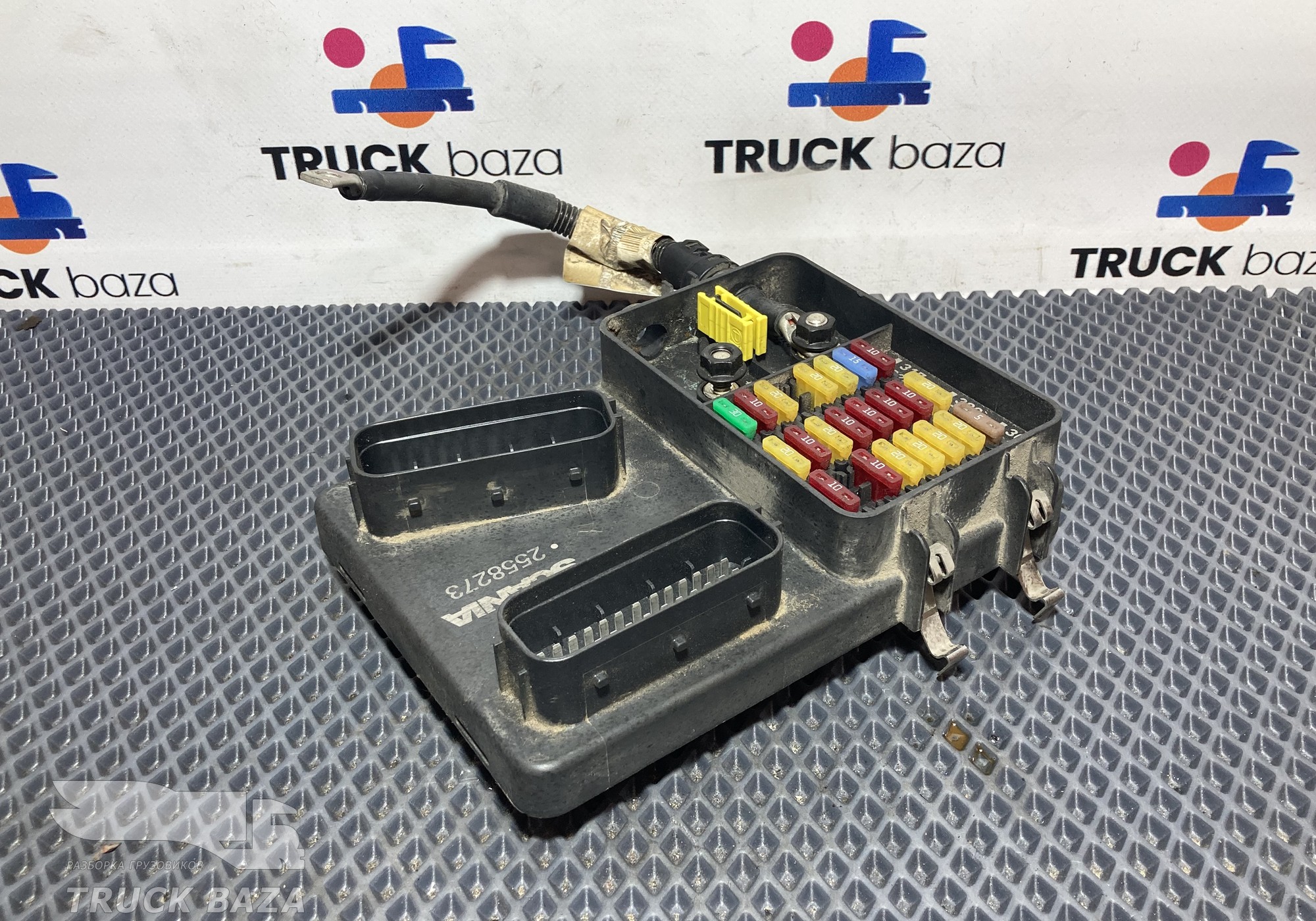 2558273 Блок предохранителей для Scania 6-series G (с 2016)