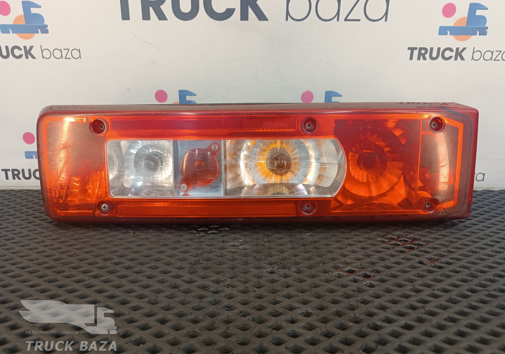 Фонарь задний правый для DongFeng GX DFH4180