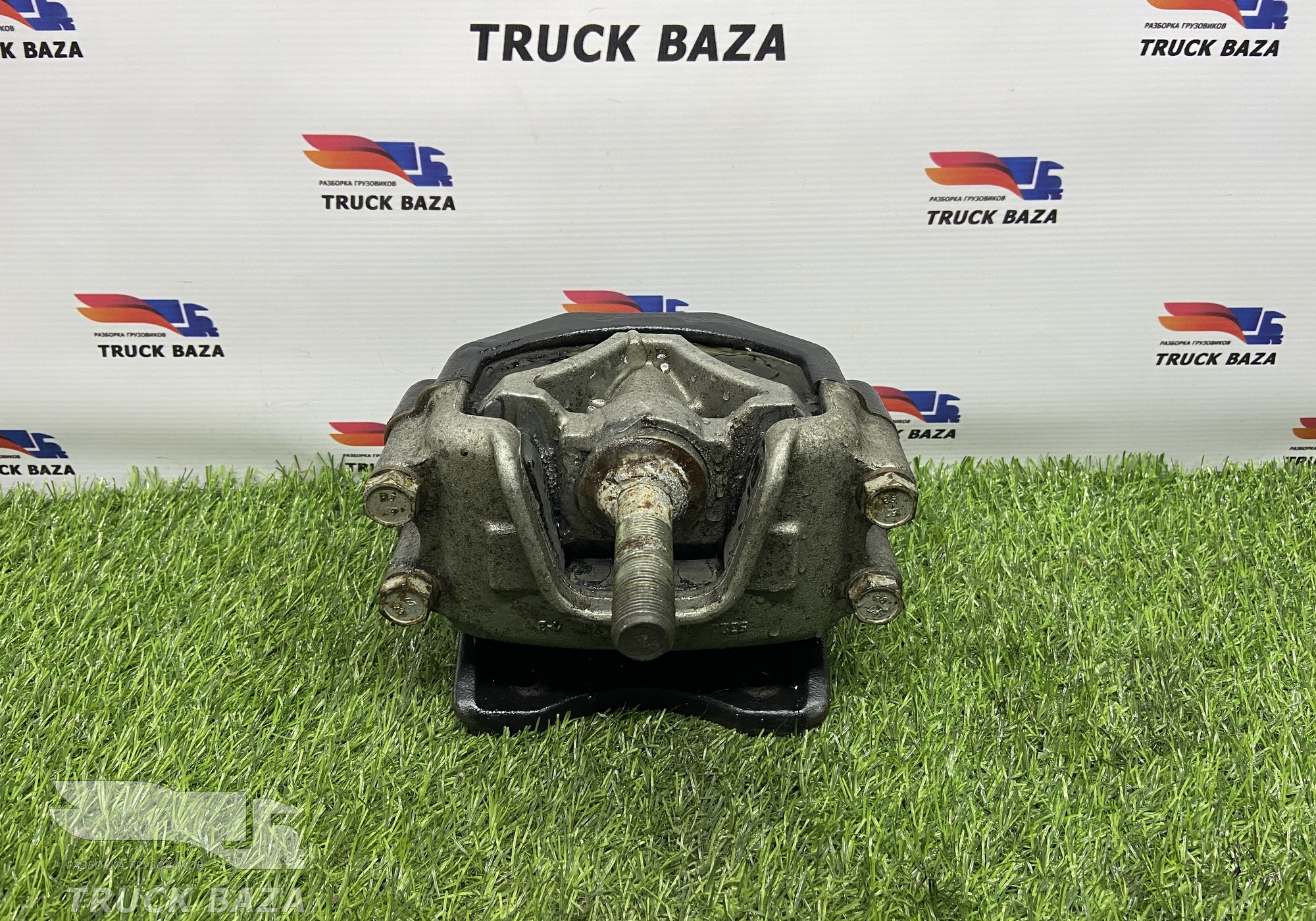53201001109 Подушка двигателя задняя для КАМАЗ 5490 (с 2013)