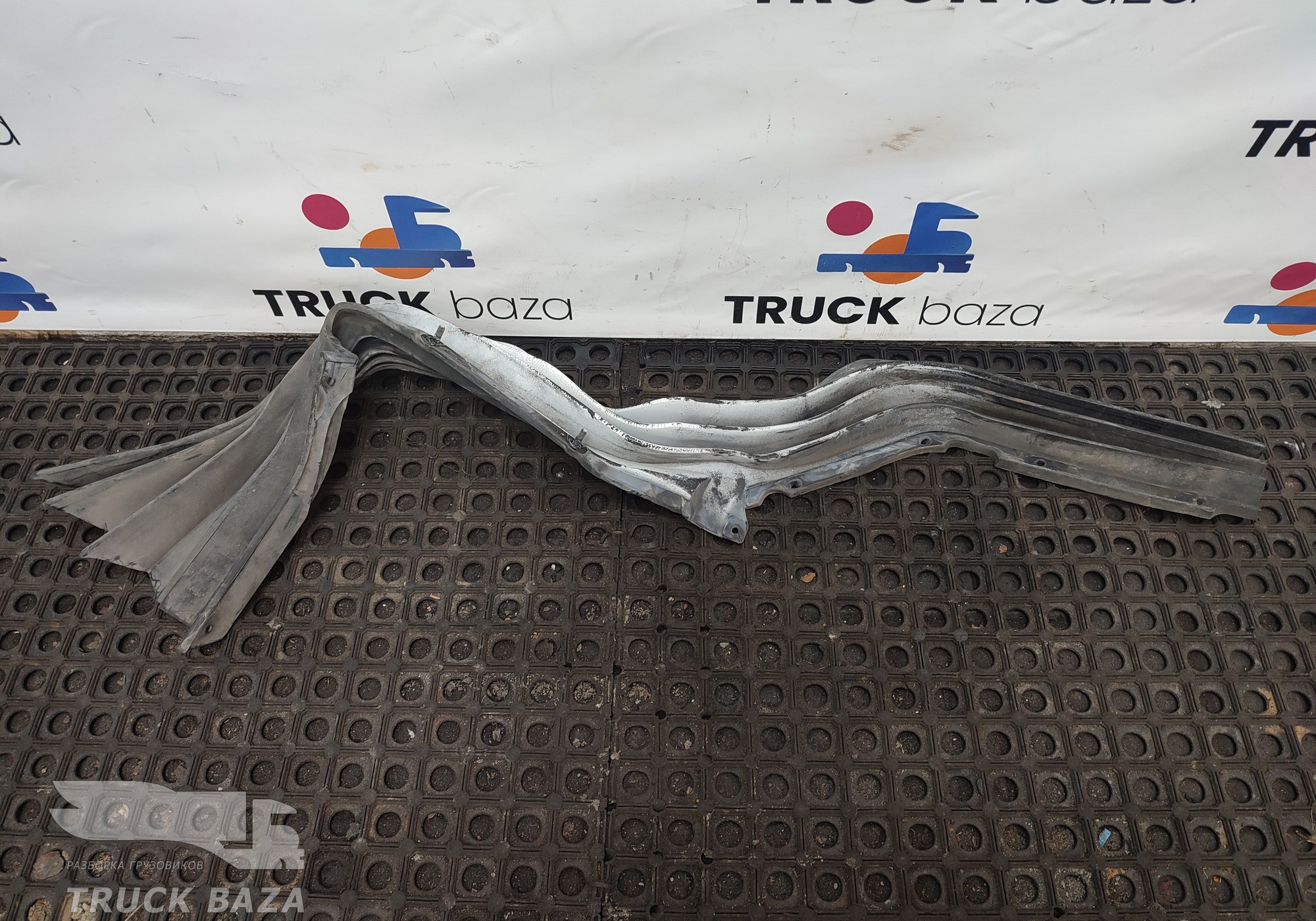 1426059 Шумоизоляция подножки левой