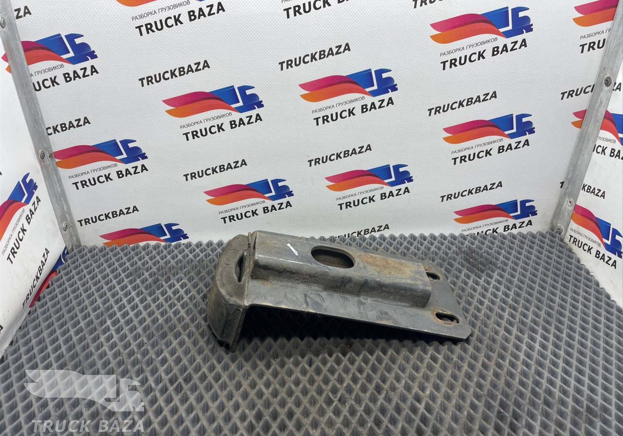 9743280139 Кронштейн задней рессоры для Mercedes-Benz Atego II (с 2004 по 2010)