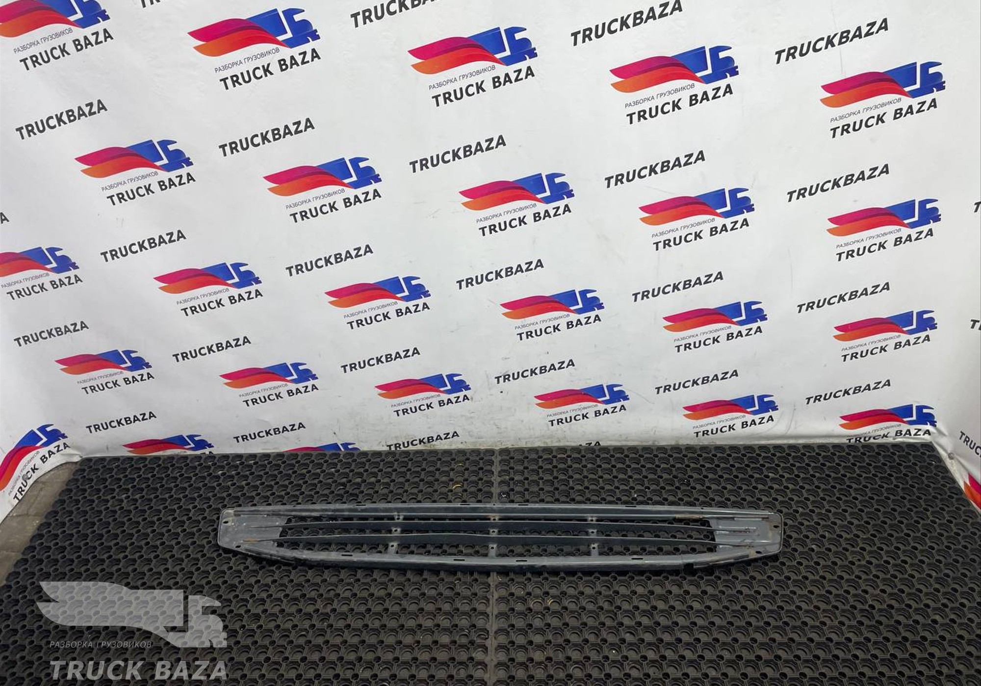 82208512 Решетка радиатора для Volvo FH 4 (с 2012)