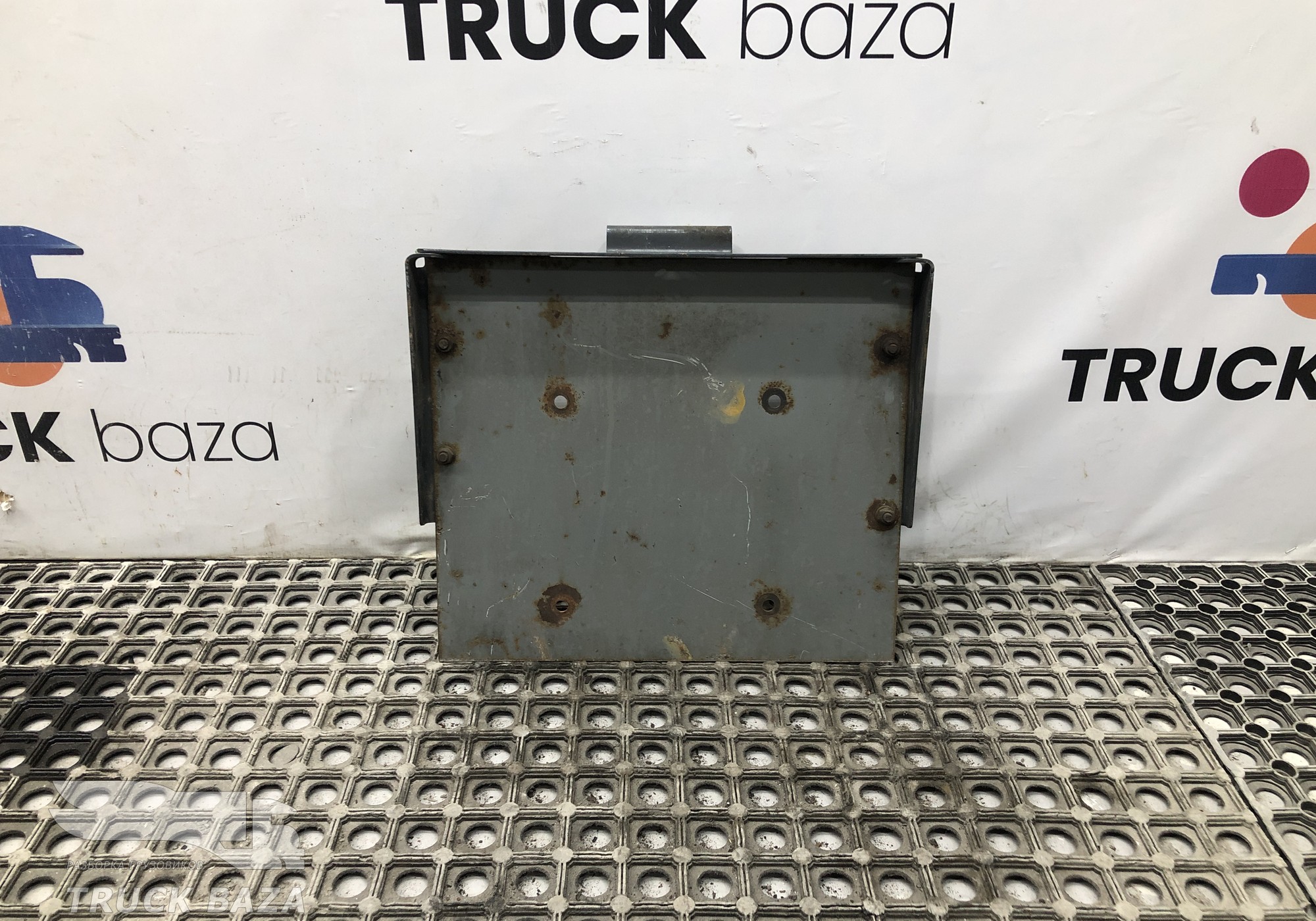 A9405230840 Кронштейн крепления перекидок для Mercedes-Benz