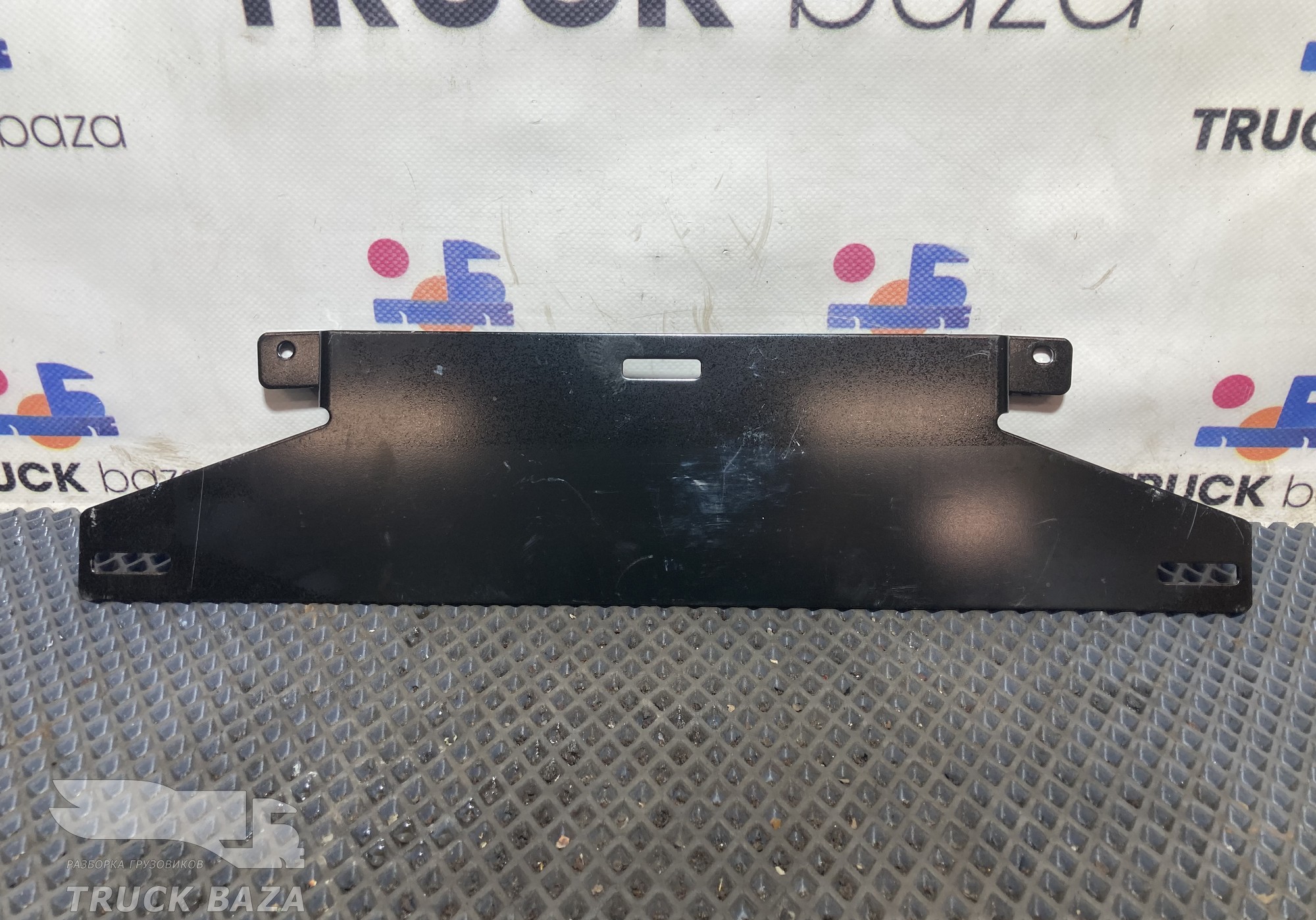 7482365022 Кронштейн обшивки салона для Renault T (с 2013)