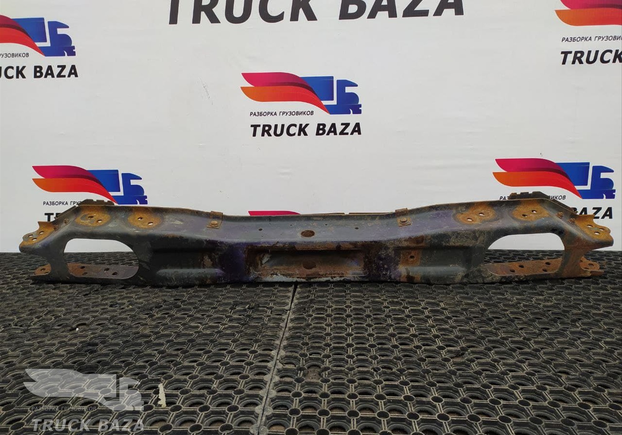 9443100922 Усилитель переднего бампера для Mercedes-Benz Axor I (с 2001 по 2004)