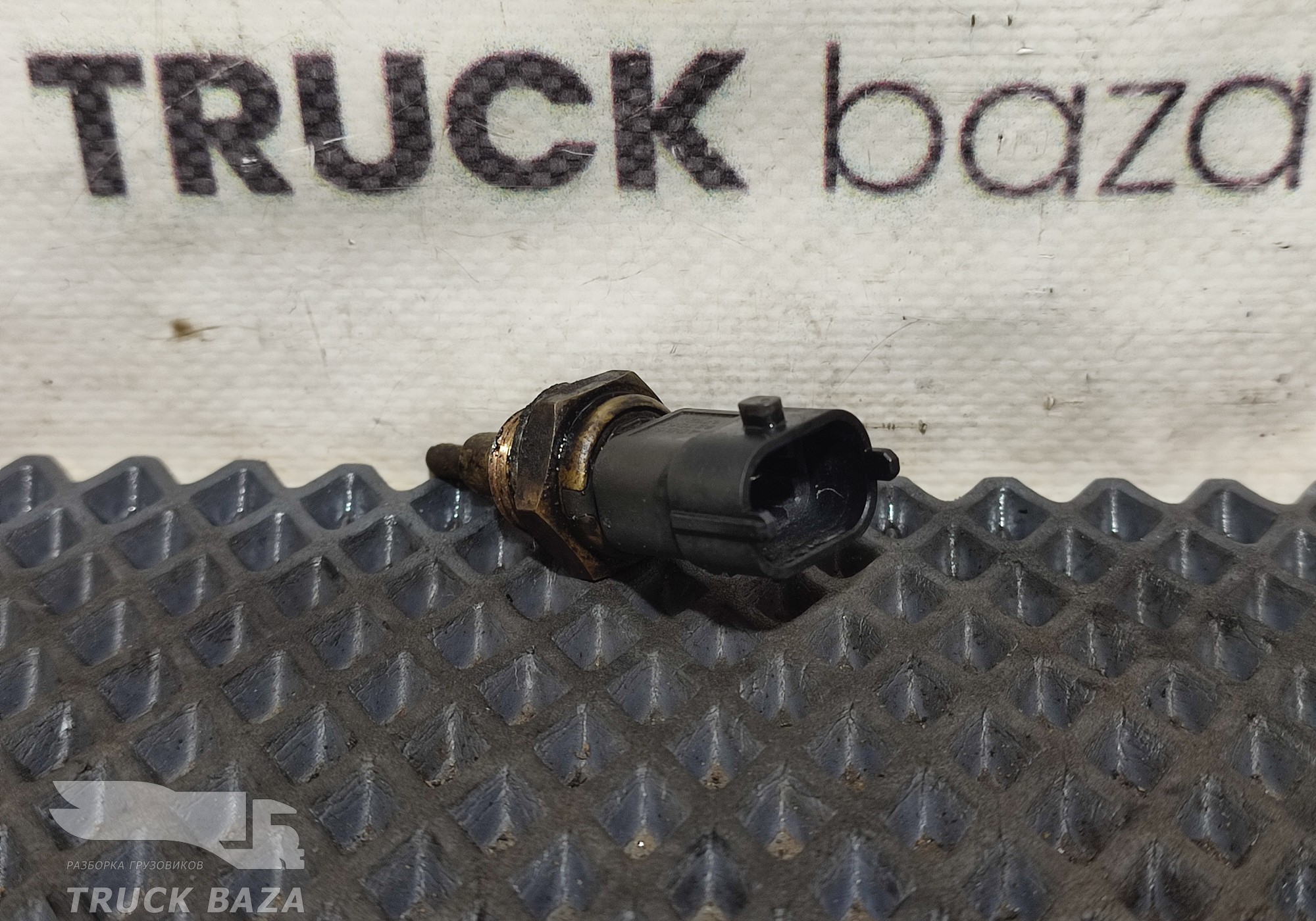 1827058 Датчик температуры охлаждающей жидкости