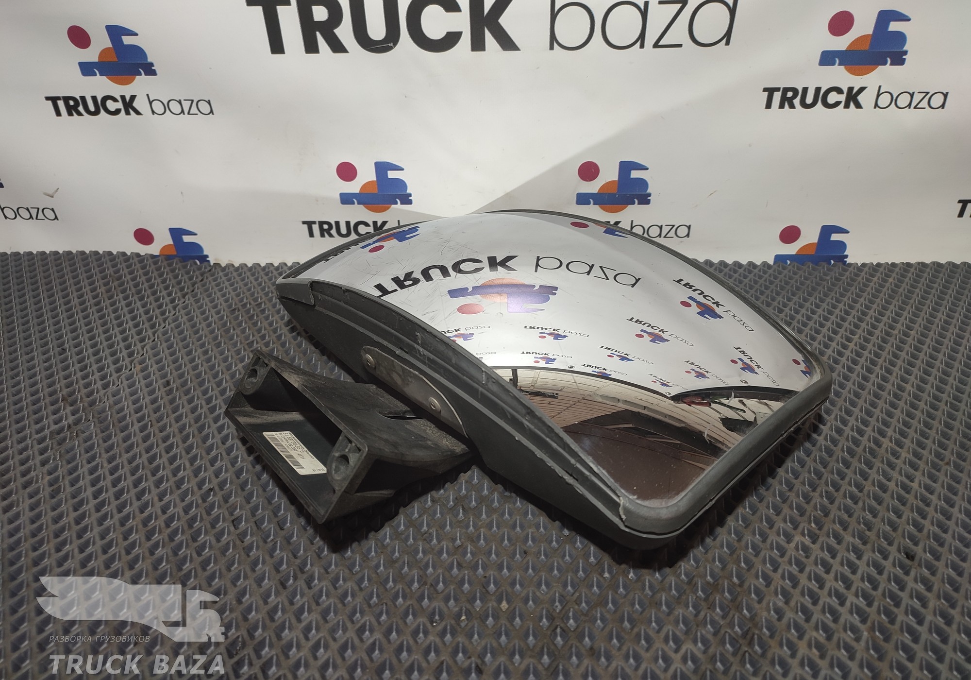 81637306573 Зеркало бордюрное для Man TGX