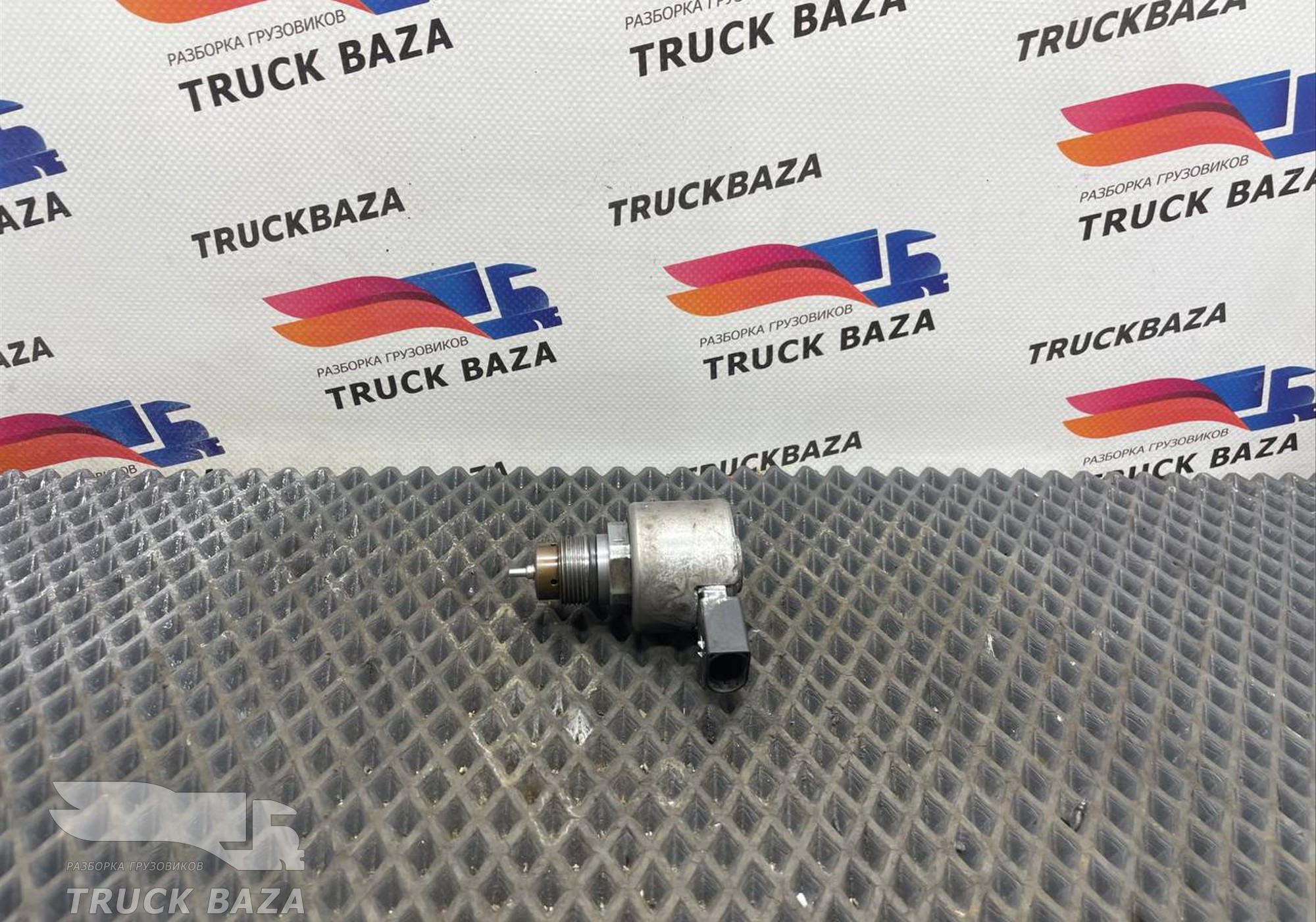 72100503 Клапан топливный для Daf XF106 (с 2012)