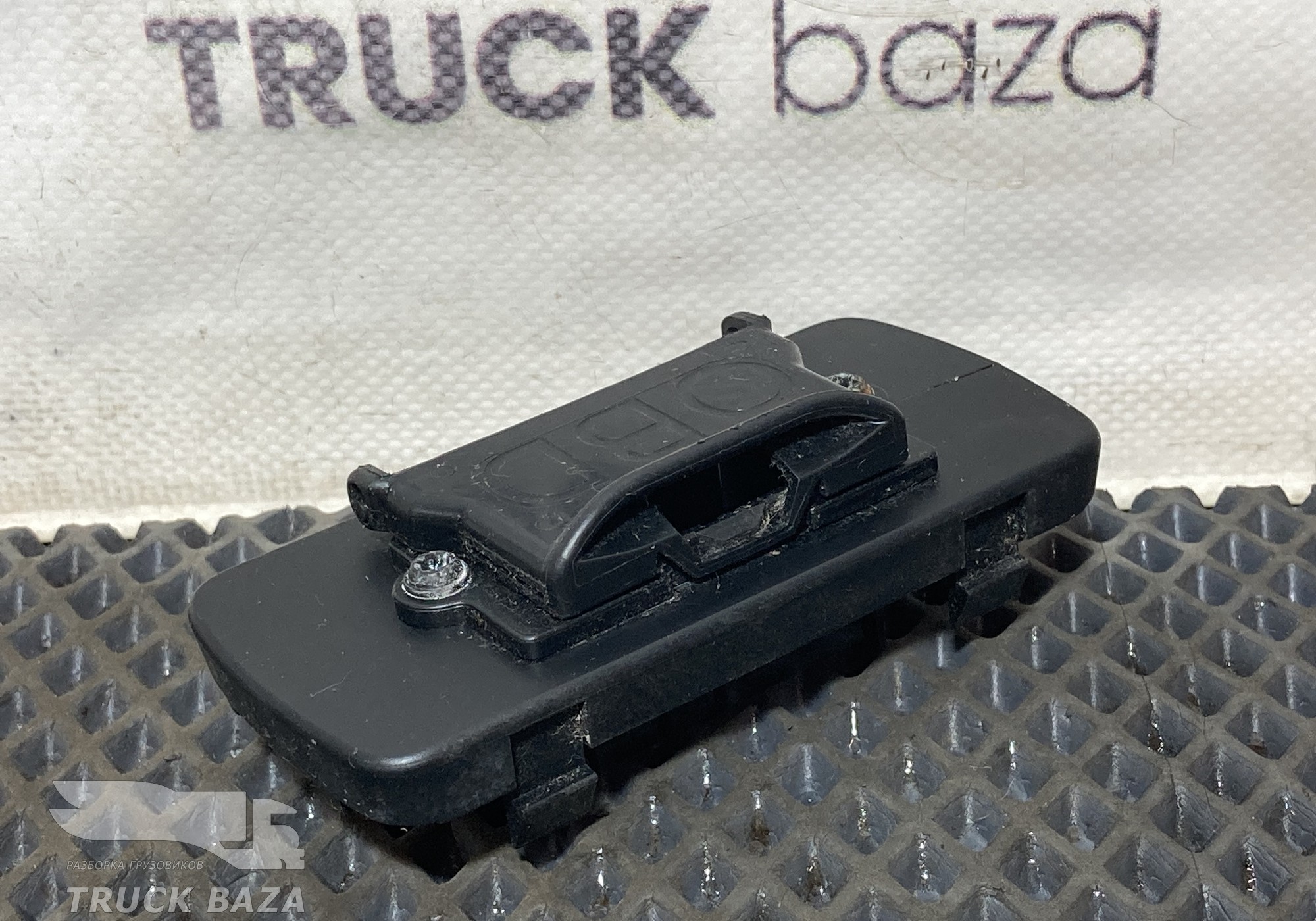 A9406890057 Крышка диагностического разъема для КАМАЗ 5490 (с 2013)