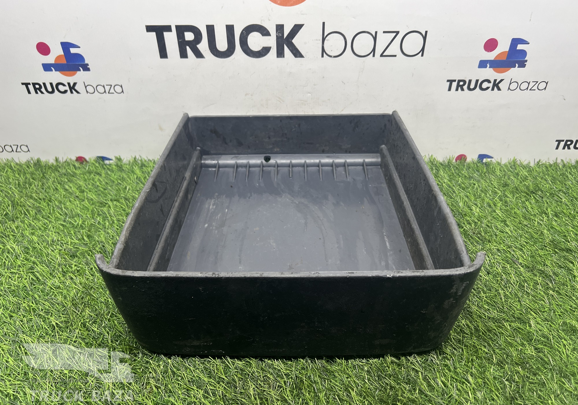 1511779 Ящик для хранения для Scania 5-series R (с 2004 по 2016)