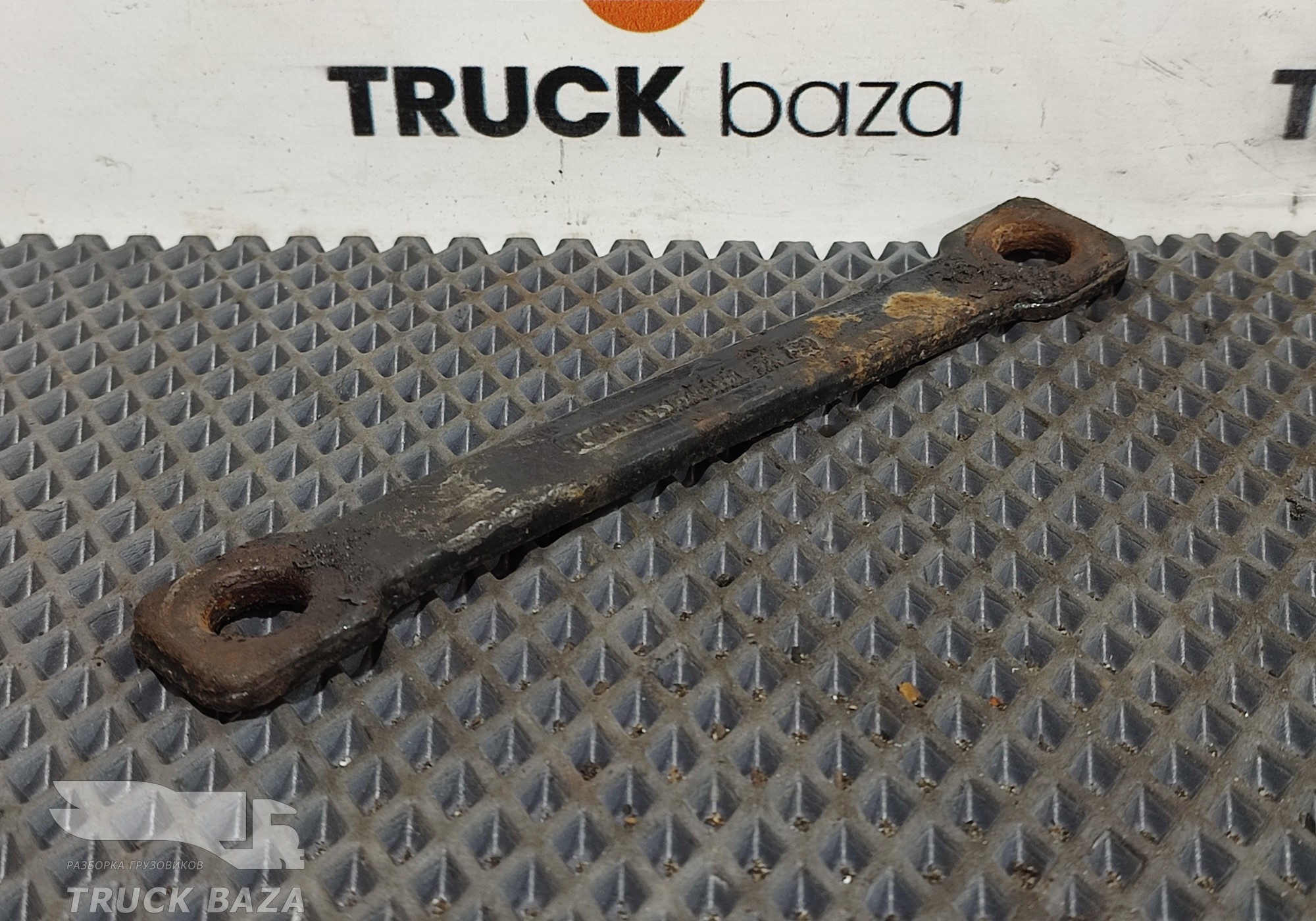 81418200191 Проставка кронштейна бака для Man TGS I (с 2007)