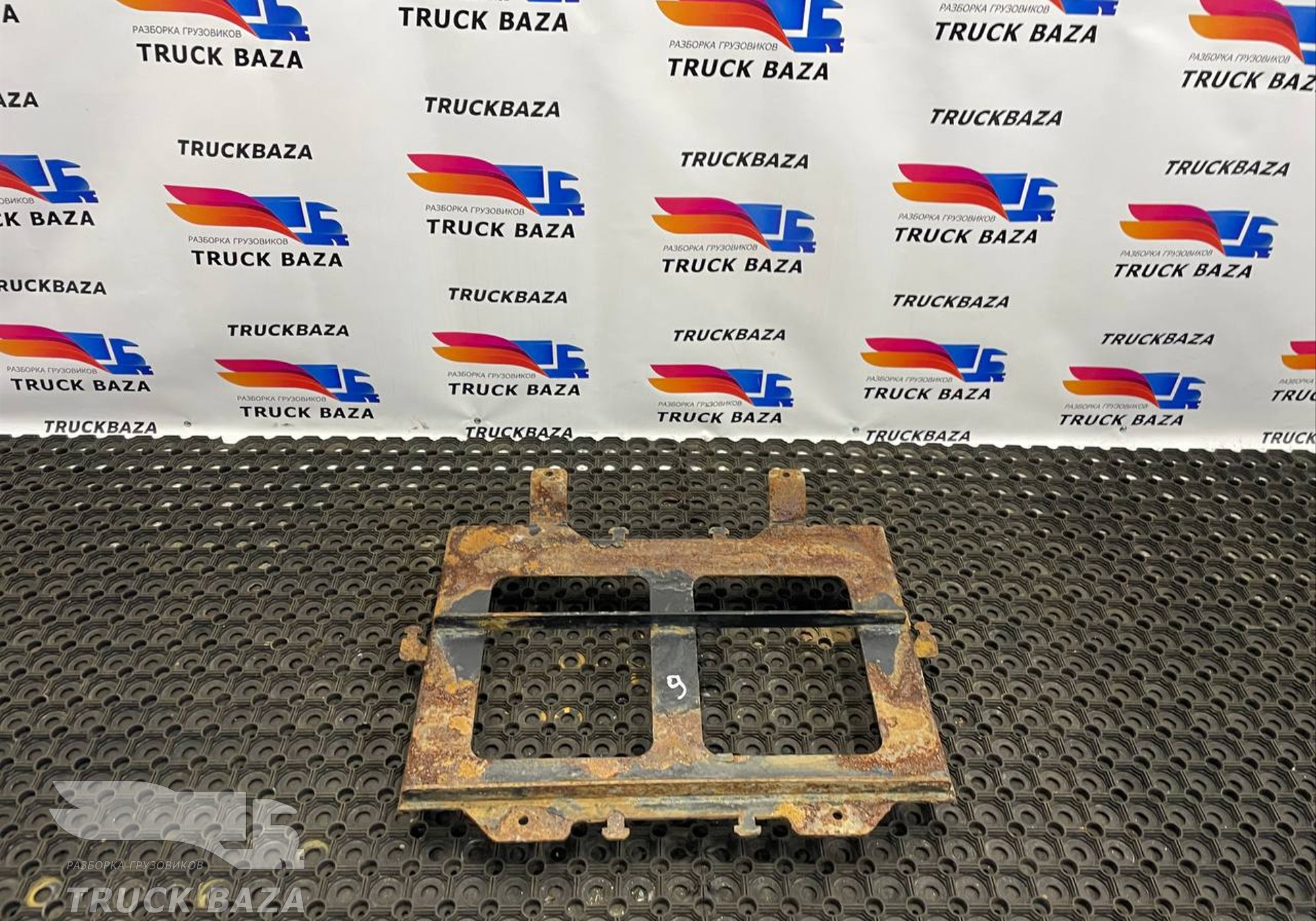 54901351307815 Кронштейн блока ресиверов для КАМАЗ 54901