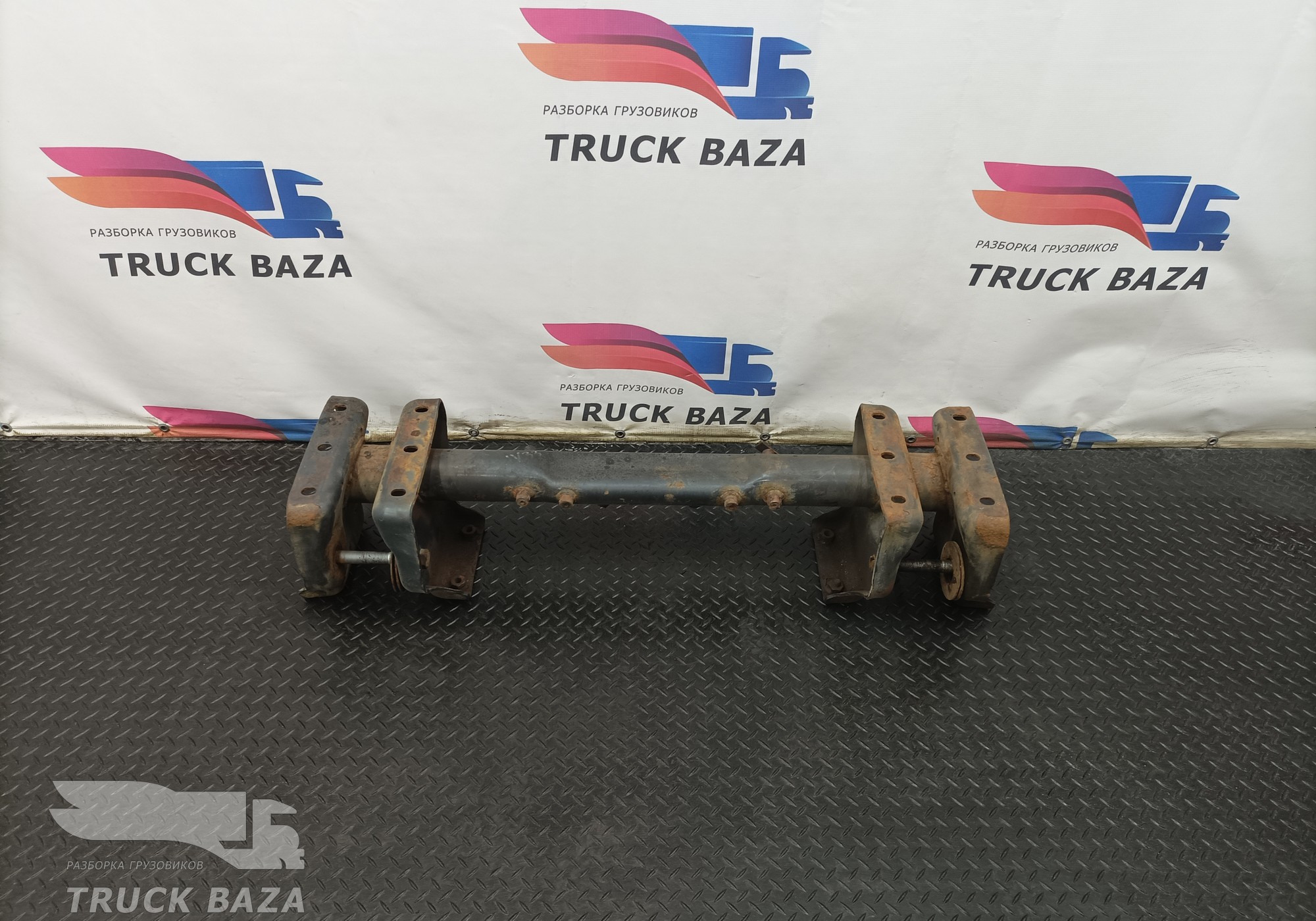 41032275 Кронштейн рессоры передней для Iveco