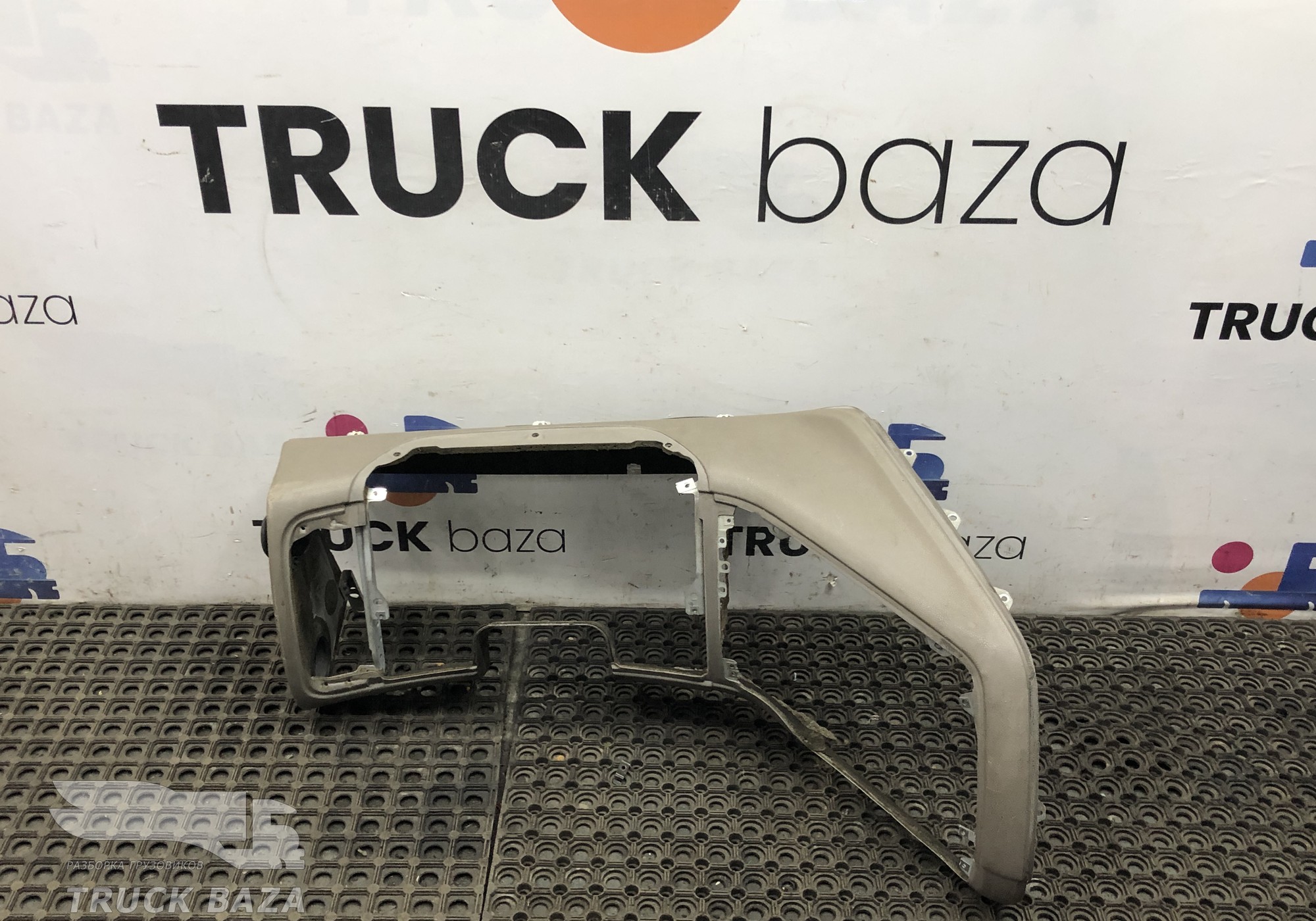 1644148 Передняя панель салона левая для Daf XF105 (с 2005)