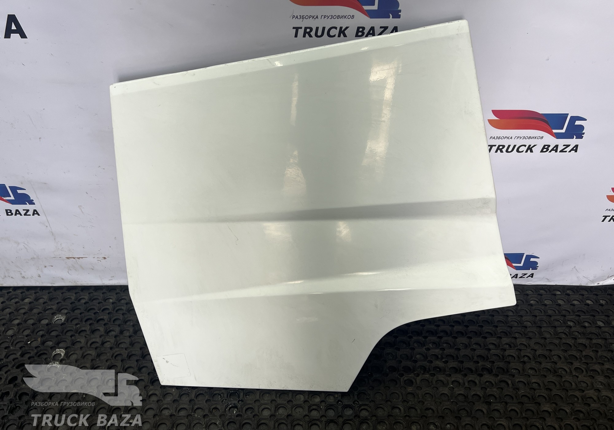 7482376484 Крышка инструментального ящика правого для Renault T (с 2013)