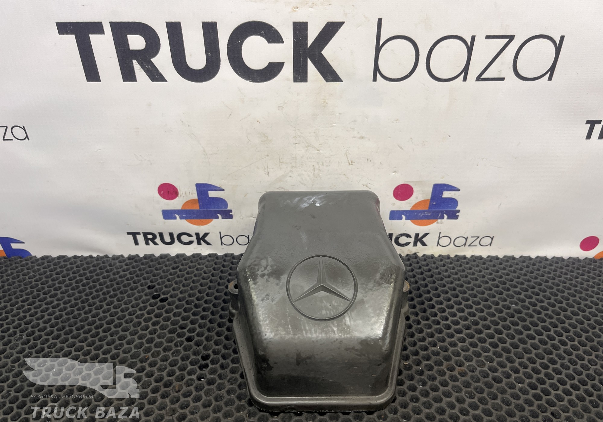 A4570100130 Крышка ГБЦ клапанная для Mercedes-Benz Actros MP1 (с 1996 по 2003)