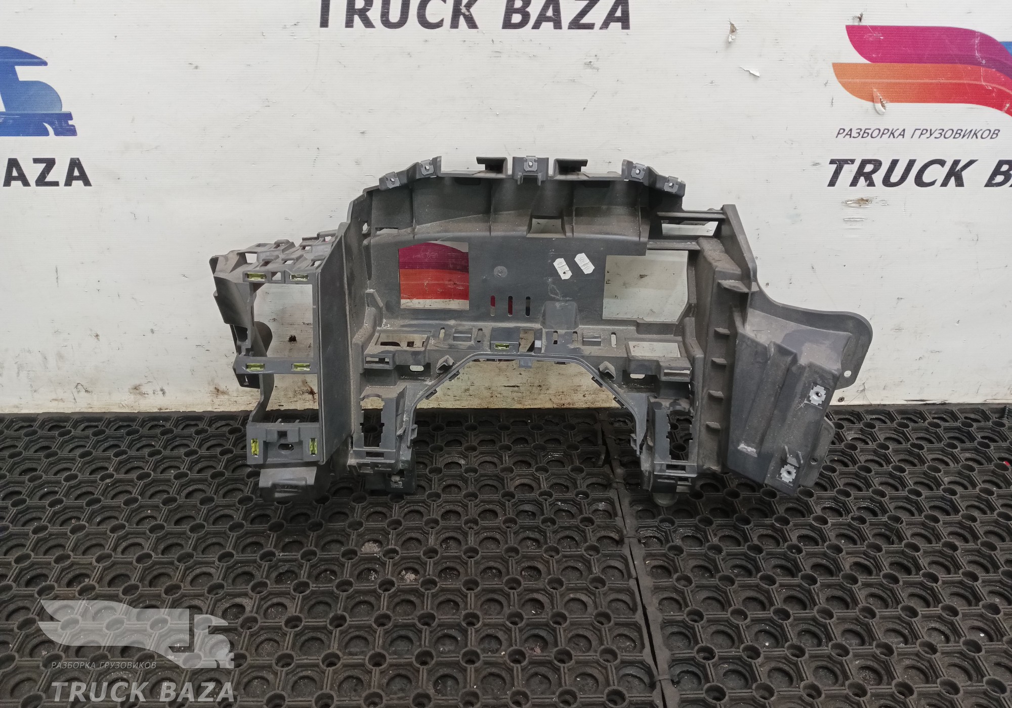 7482256727 Рамка панели приборов для Renault T (с 2013)