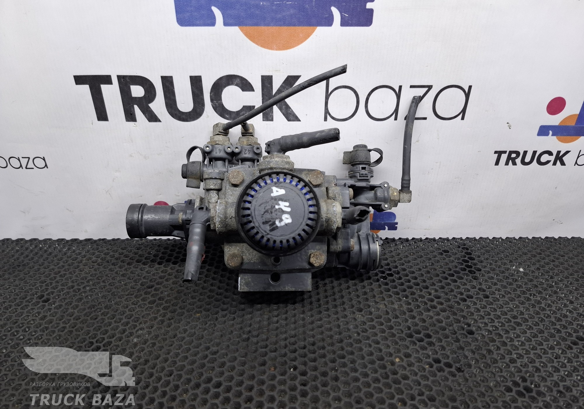 A0064318412 Регулятор давления тормозной системы для Mercedes-Benz