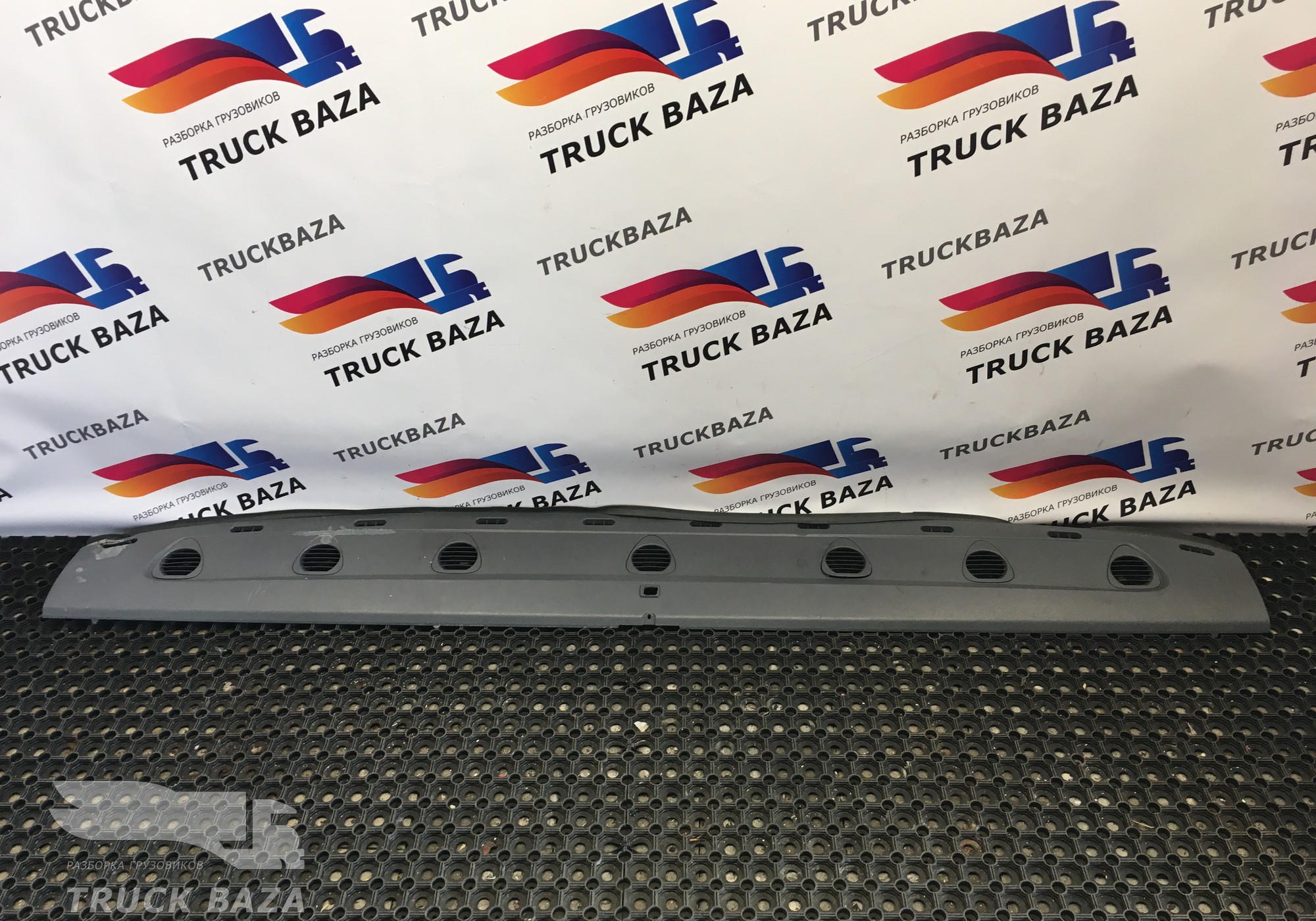 1774668 Панель обдува лобового стекла для Scania 5-series T (с 2004 по 2016)