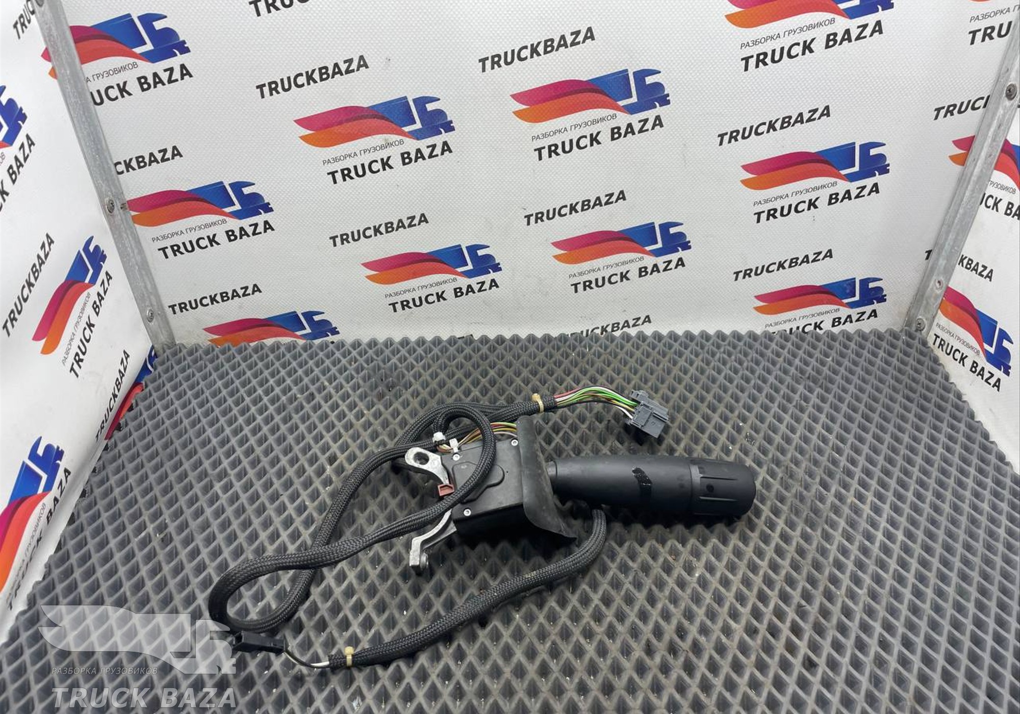 1789660 Переключатель подрулевой для Daf XF105 (с 2005)