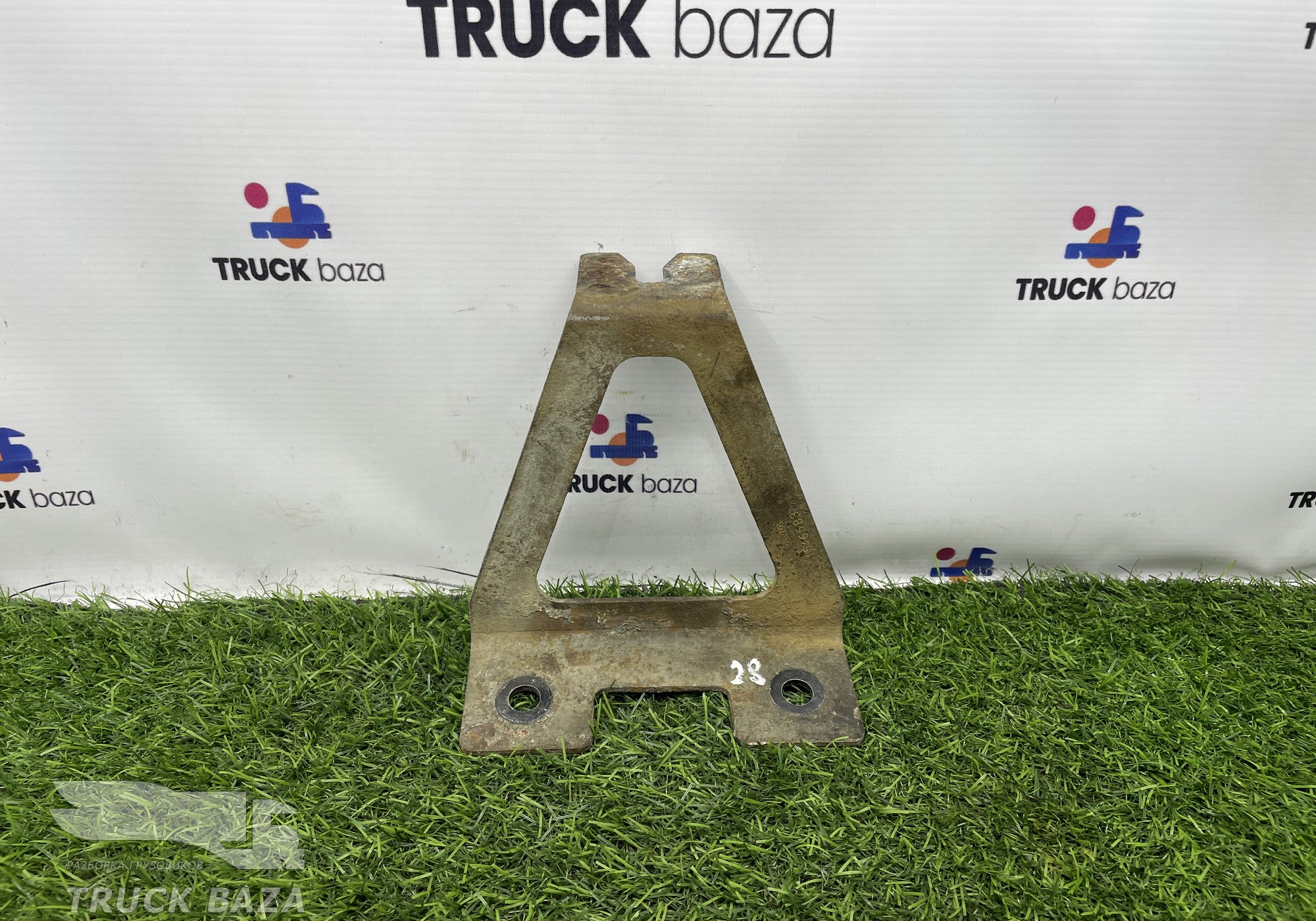 1546583 Кронштейн патрубка воздушного фильтра