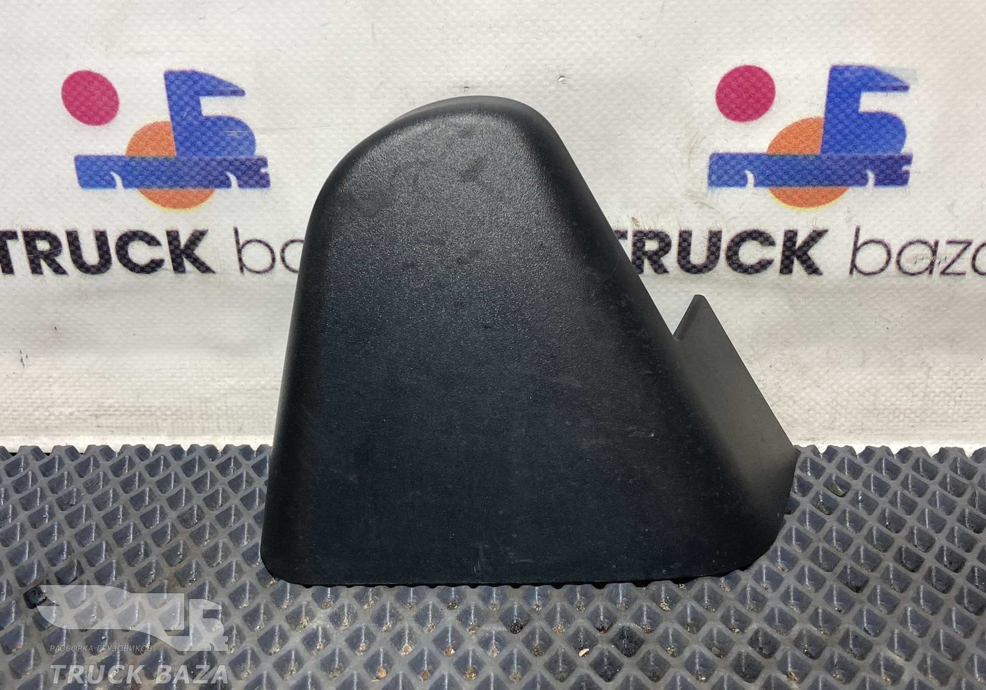 A9608112407 Крышка зеркала левого