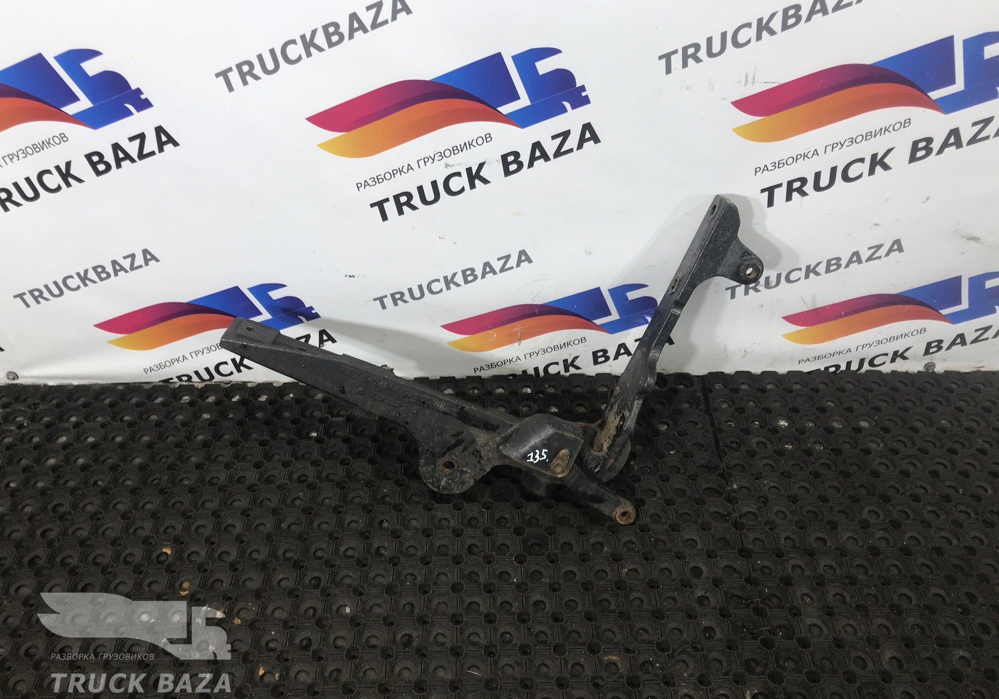 9408914720 Кронштейн торсиона кабины правый для Mercedes-Benz Axor II (с 2004 по 2010)