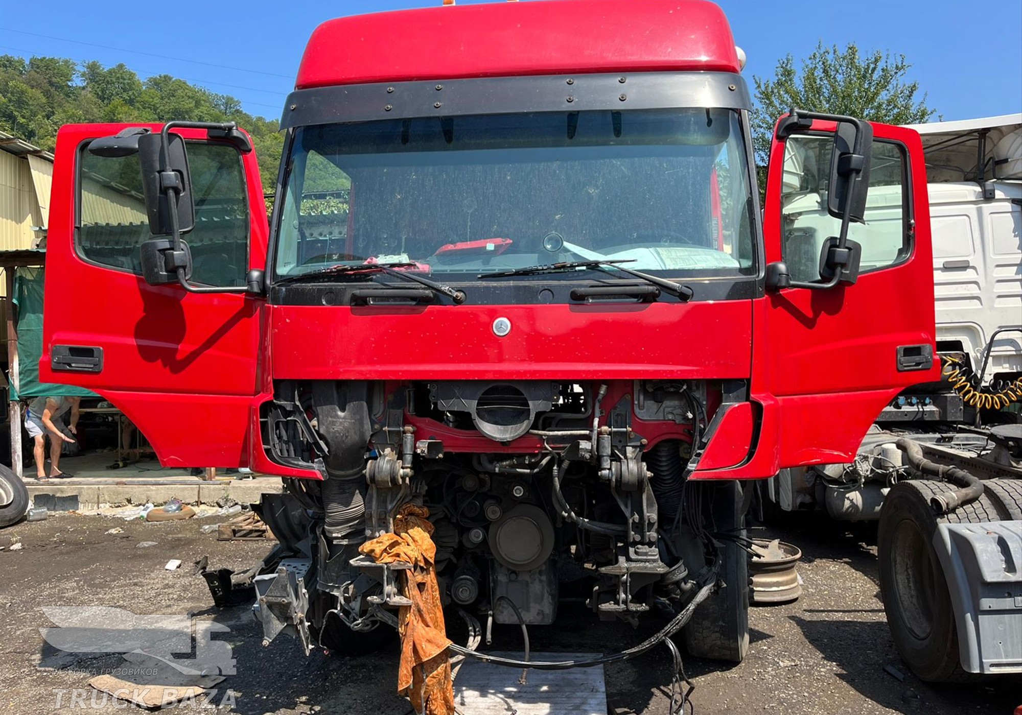 Mercedes-Benz Axor II 2010 г. в разборе