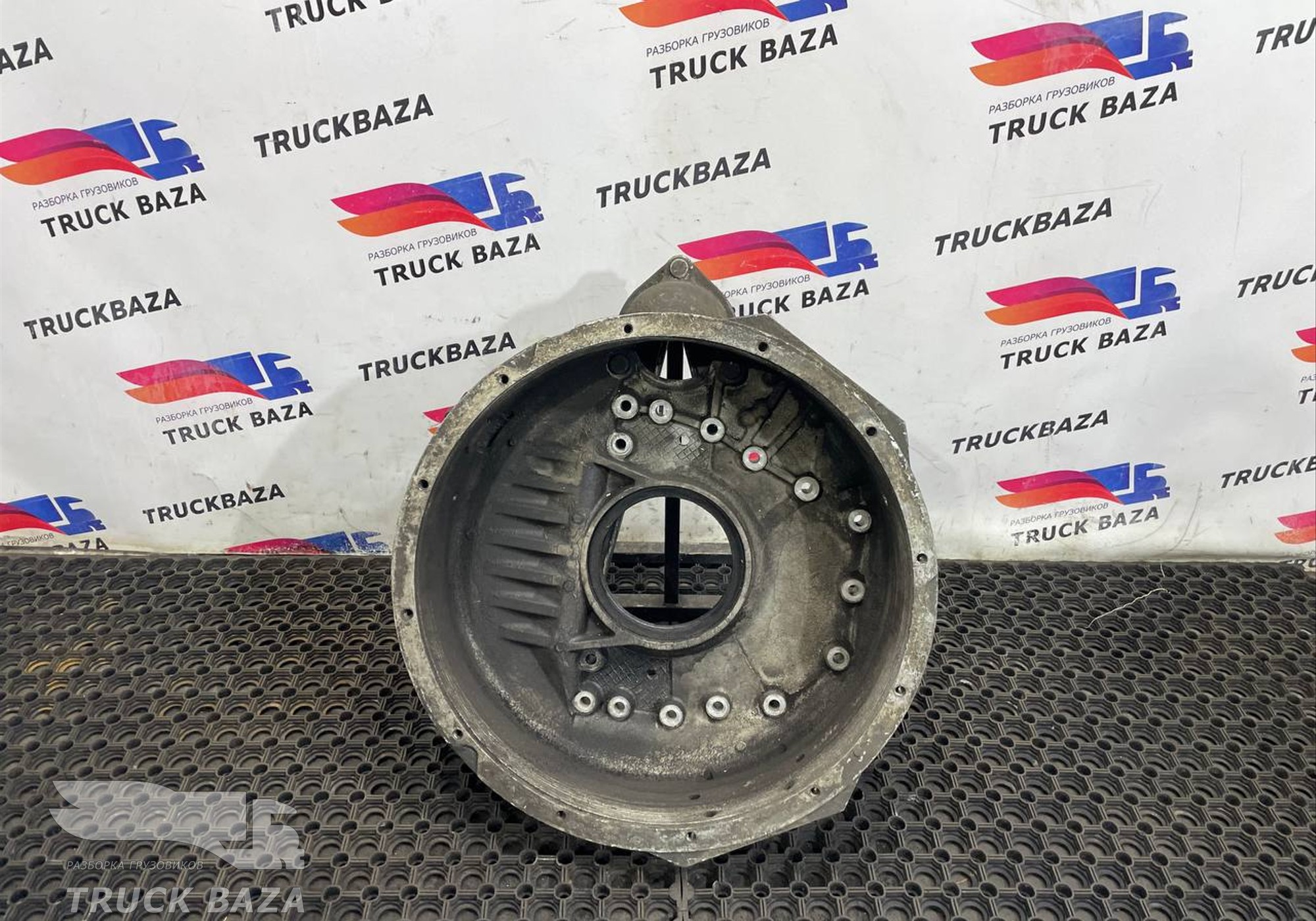 1395899 Кожух маховика для Daf XF95 (с 2002 по 2006)